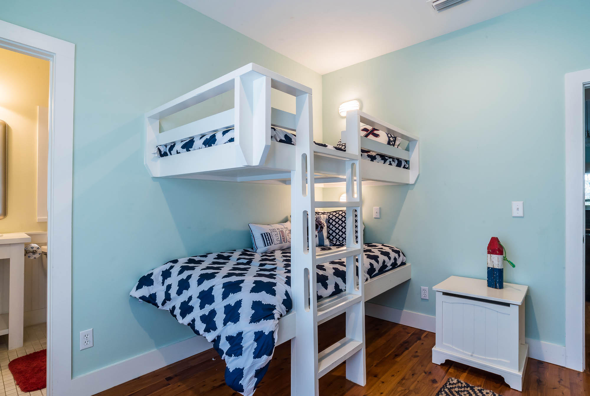 MAGNOLIA COTTAGES BY THE SEA - Residential