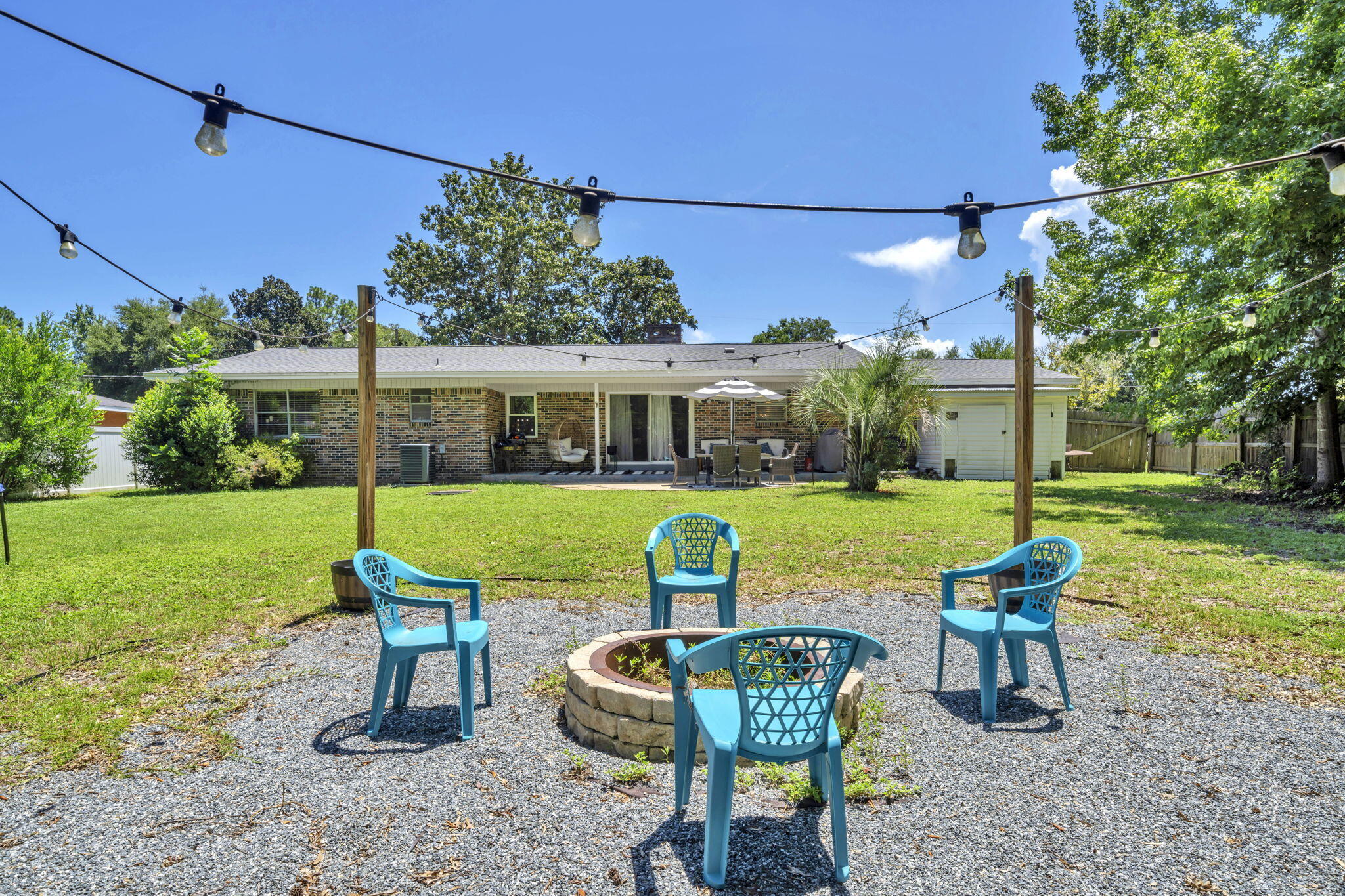 BAYOU POQUITO - Residential