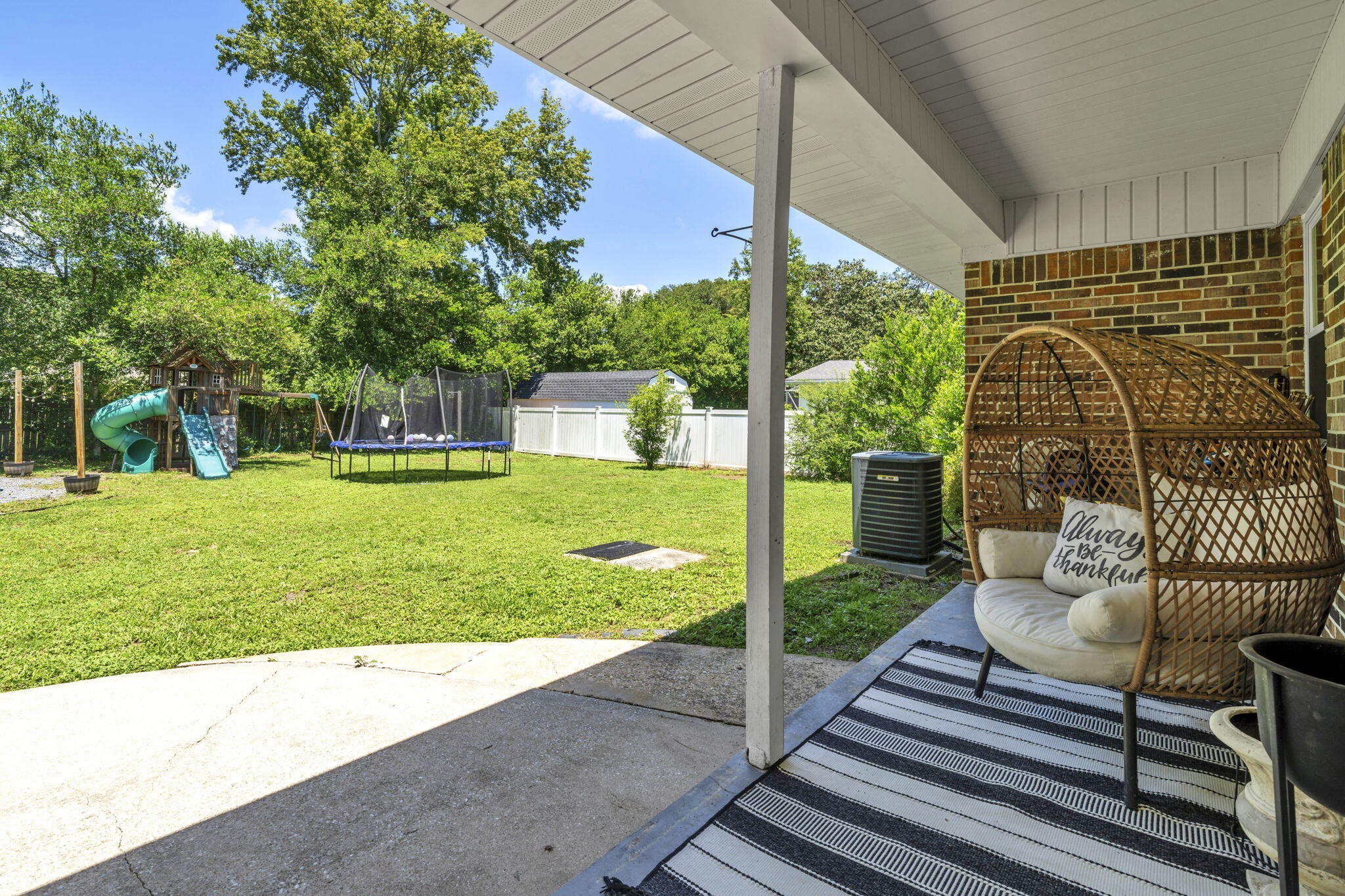BAYOU POQUITO - Residential