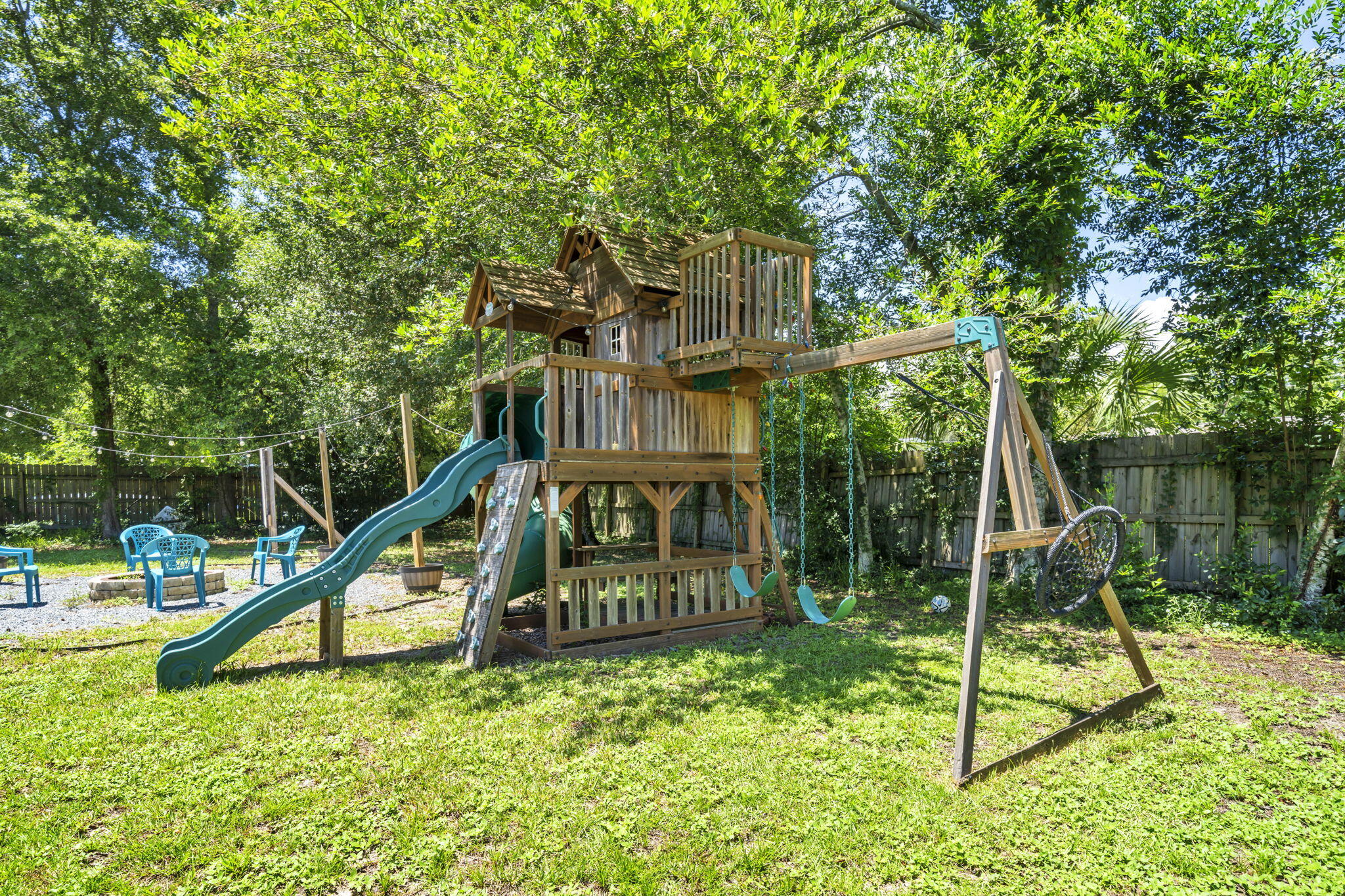 BAYOU POQUITO - Residential