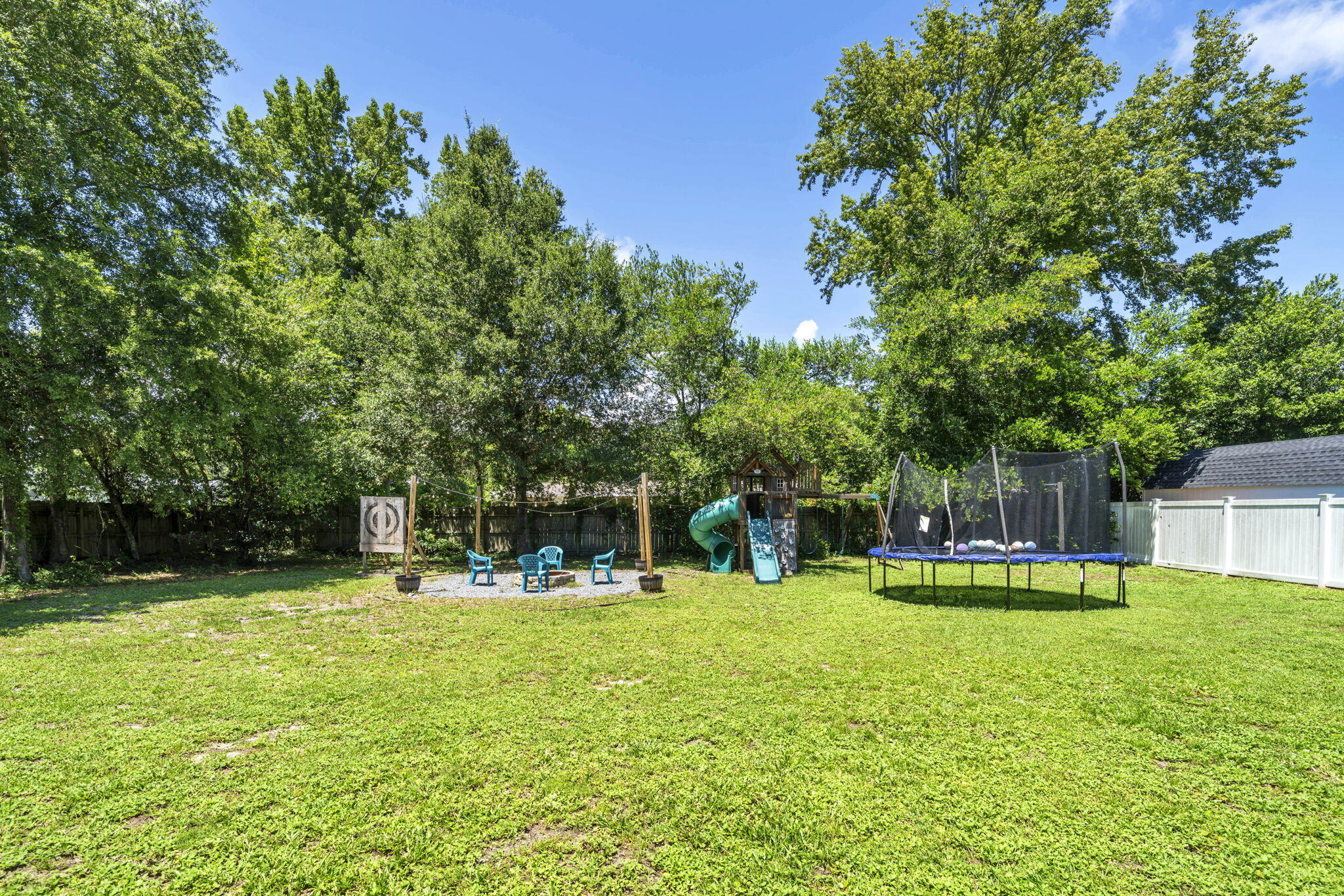BAYOU POQUITO - Residential
