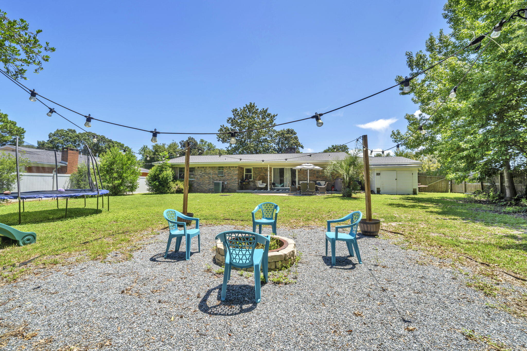 BAYOU POQUITO - Residential
