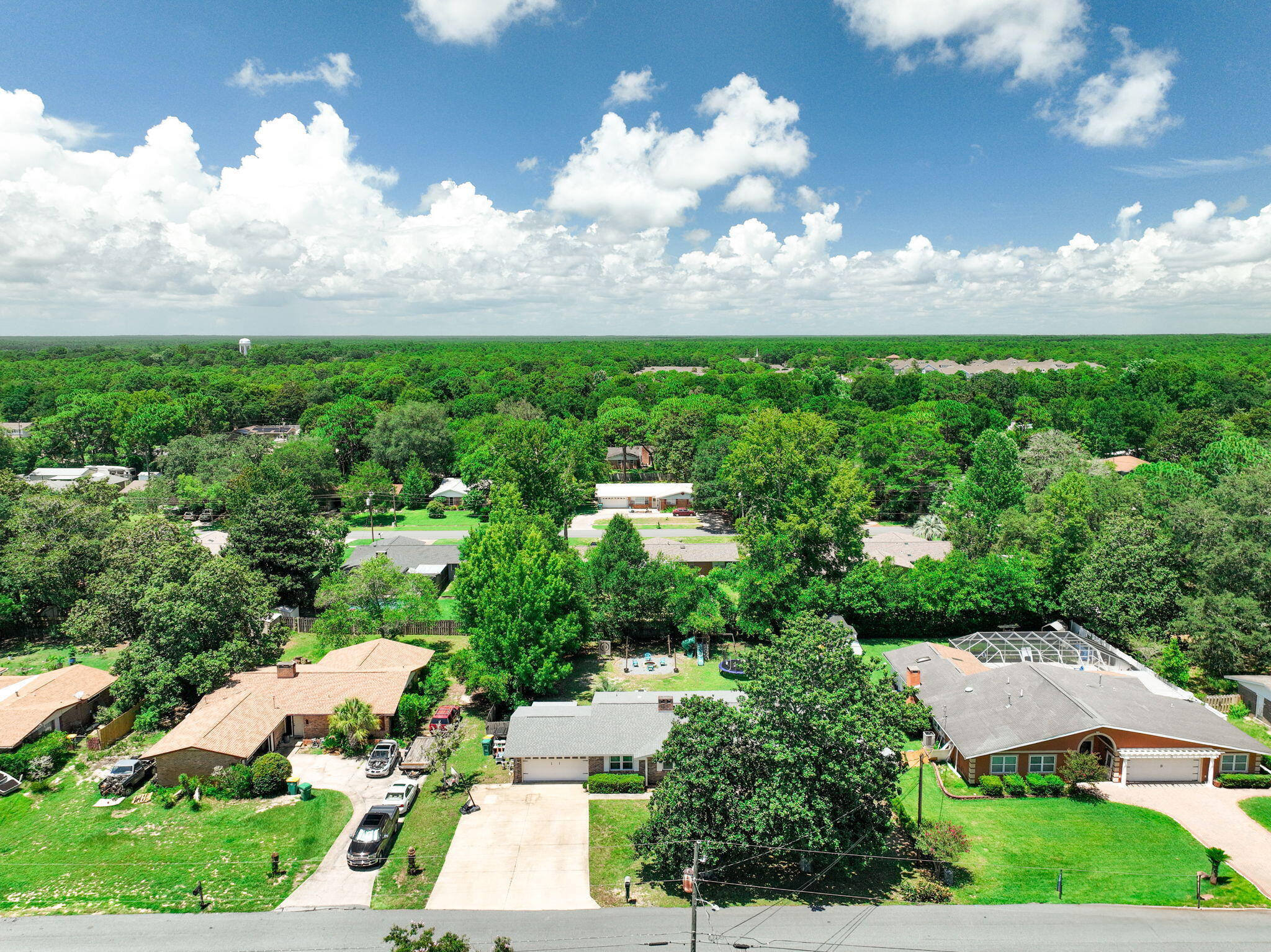 BAYOU POQUITO - Residential