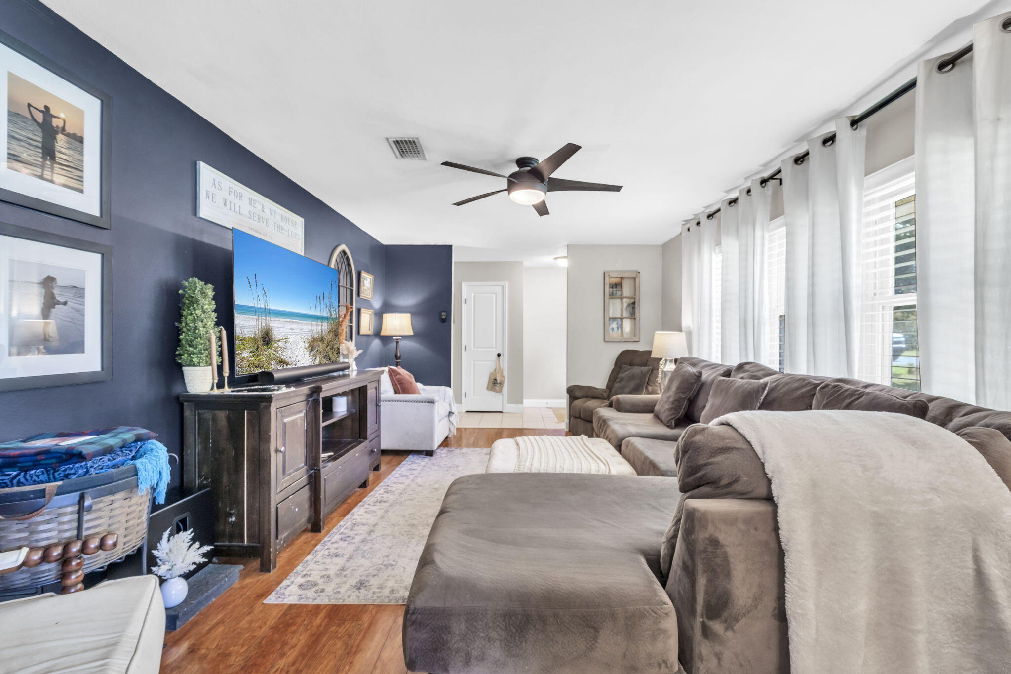 BAYOU POQUITO - Residential