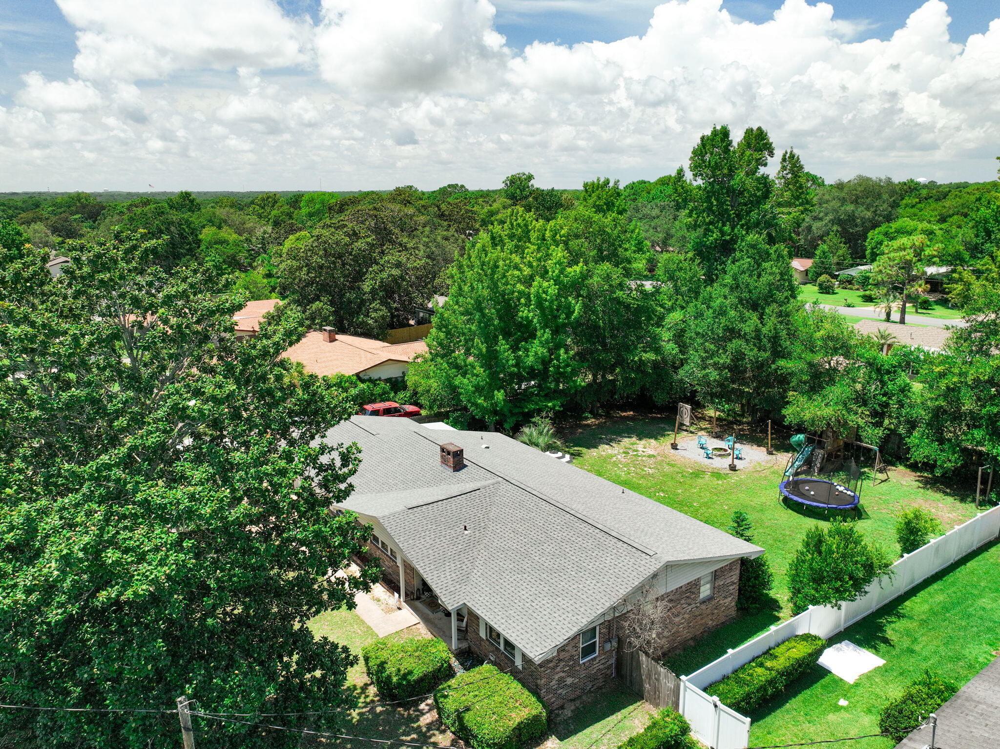 BAYOU POQUITO - Residential