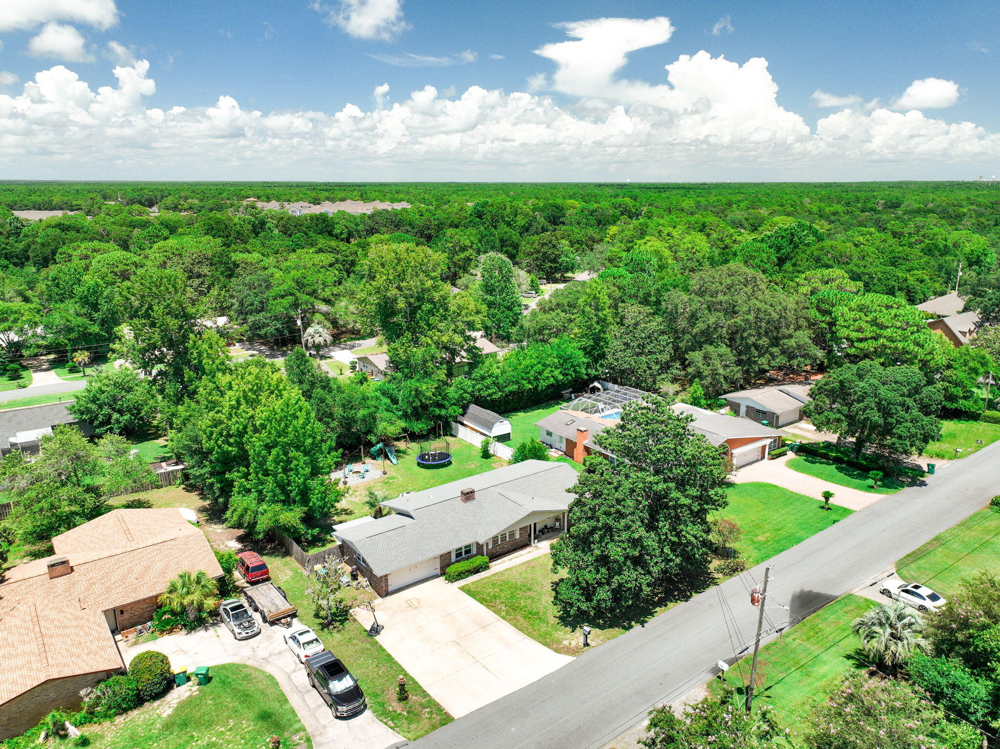 BAYOU POQUITO - Residential