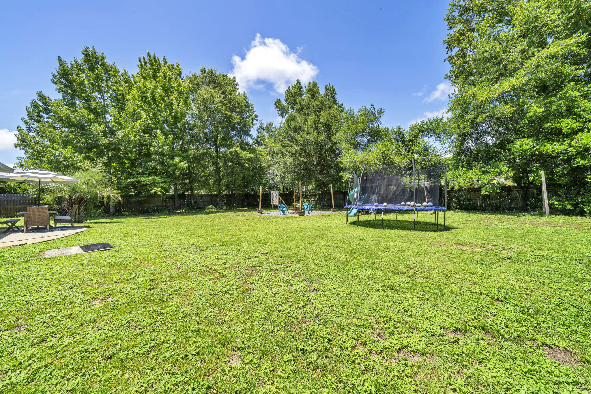 BAYOU POQUITO - Residential