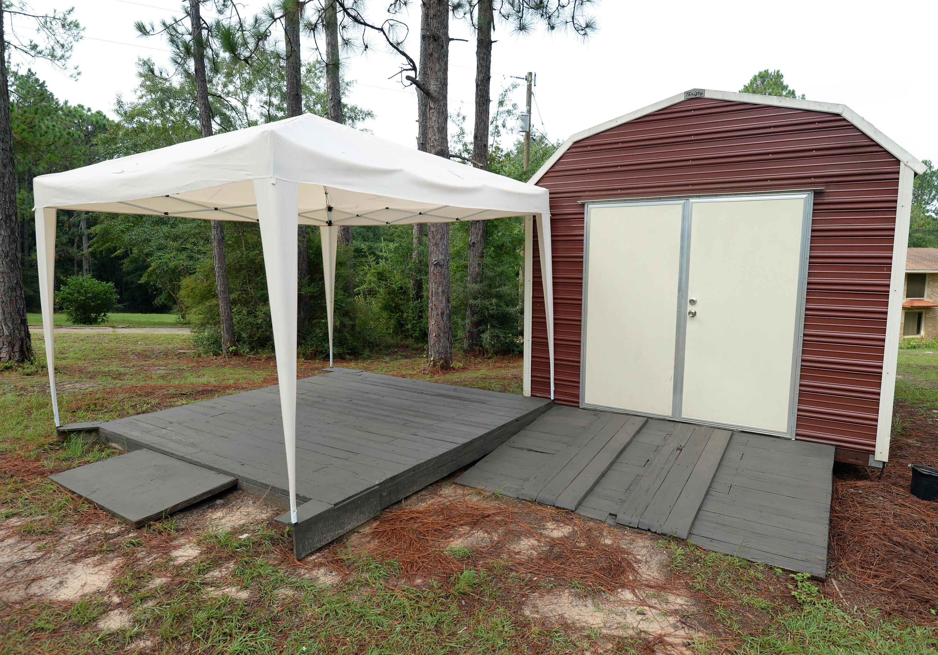 NO RECORDED SUBDIVISION - Residential