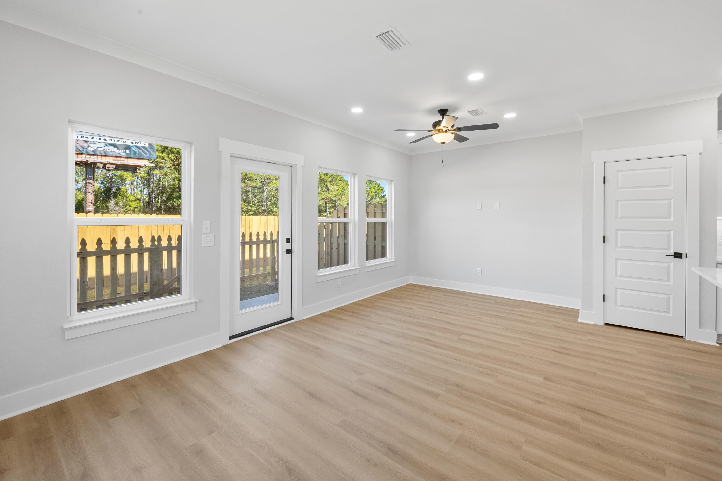 TIDWELL TOWNHOMES - Residential