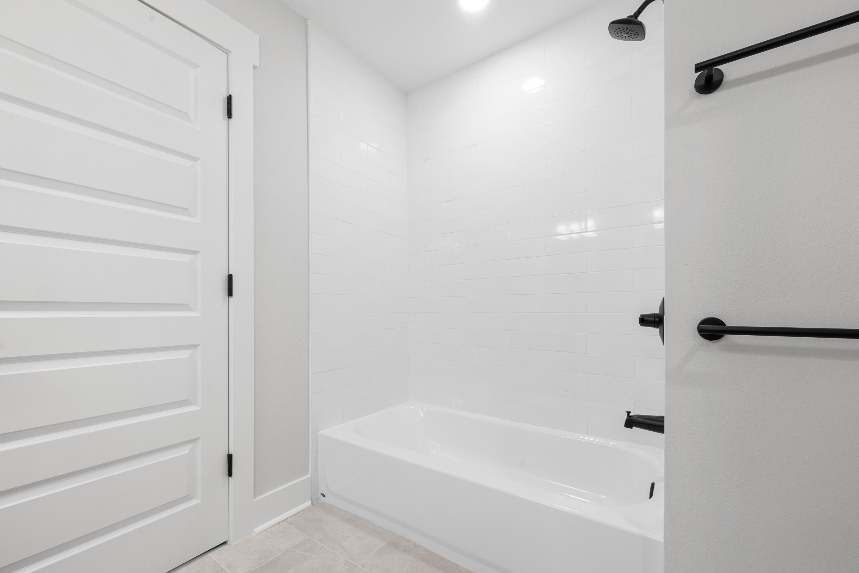 TIDWELL TOWNHOMES - Residential