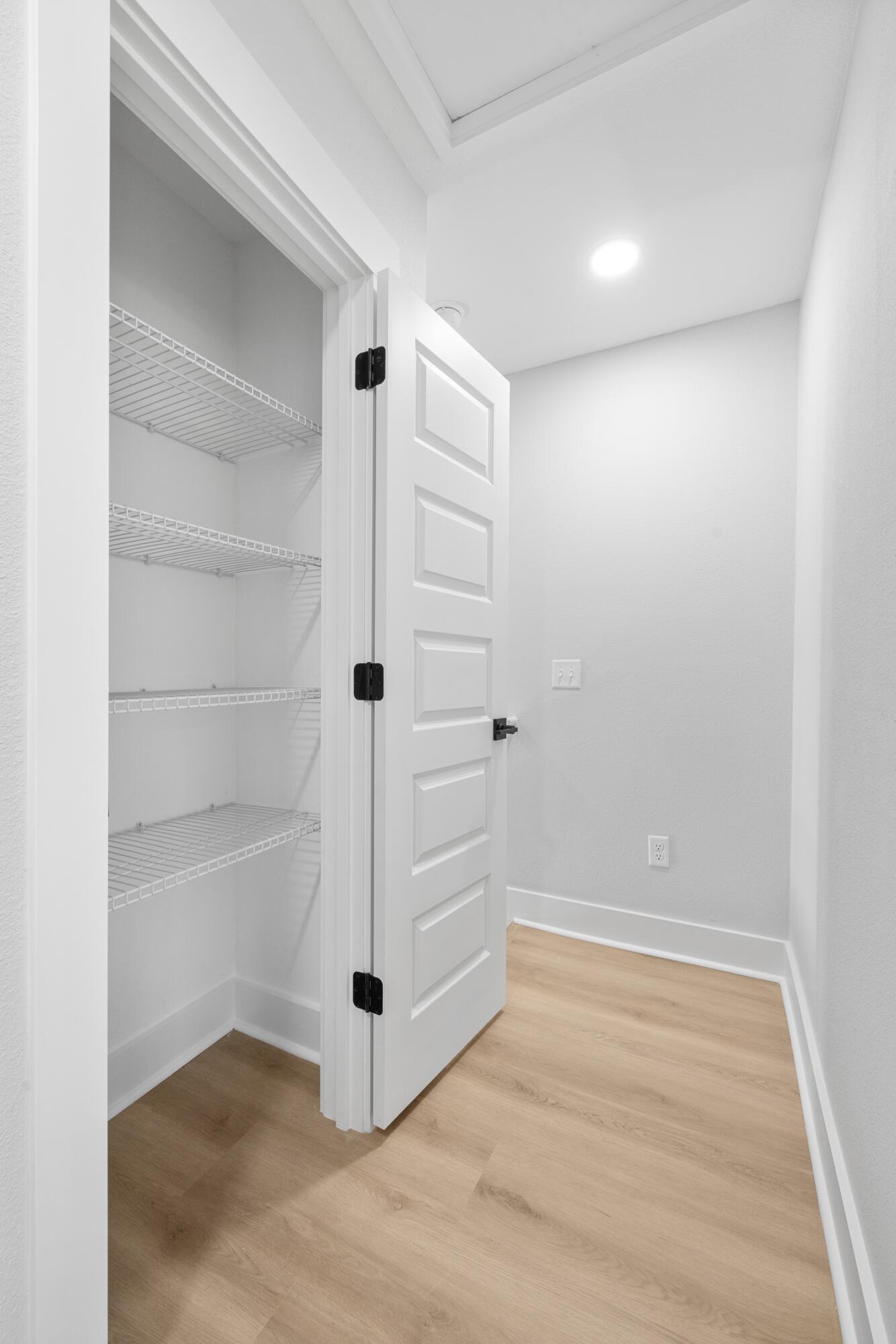 TIDWELL TOWNHOMES - Residential