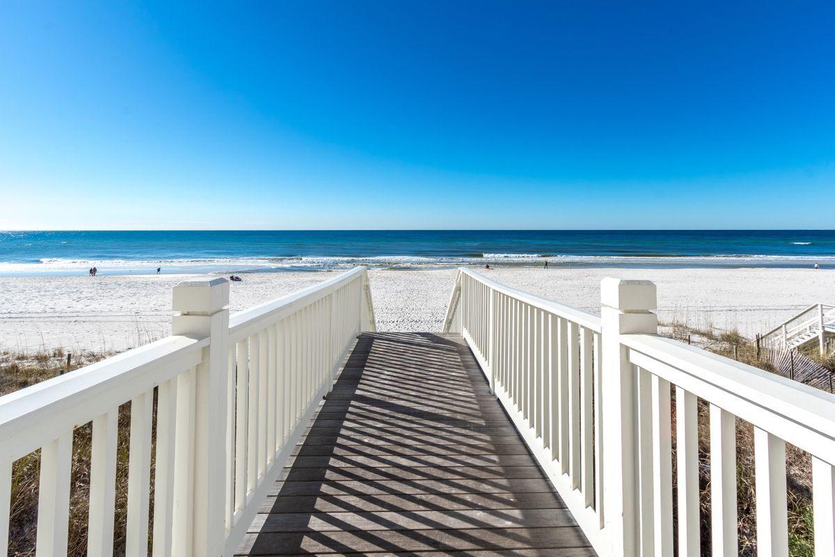 CARILLON BEACH - Residential