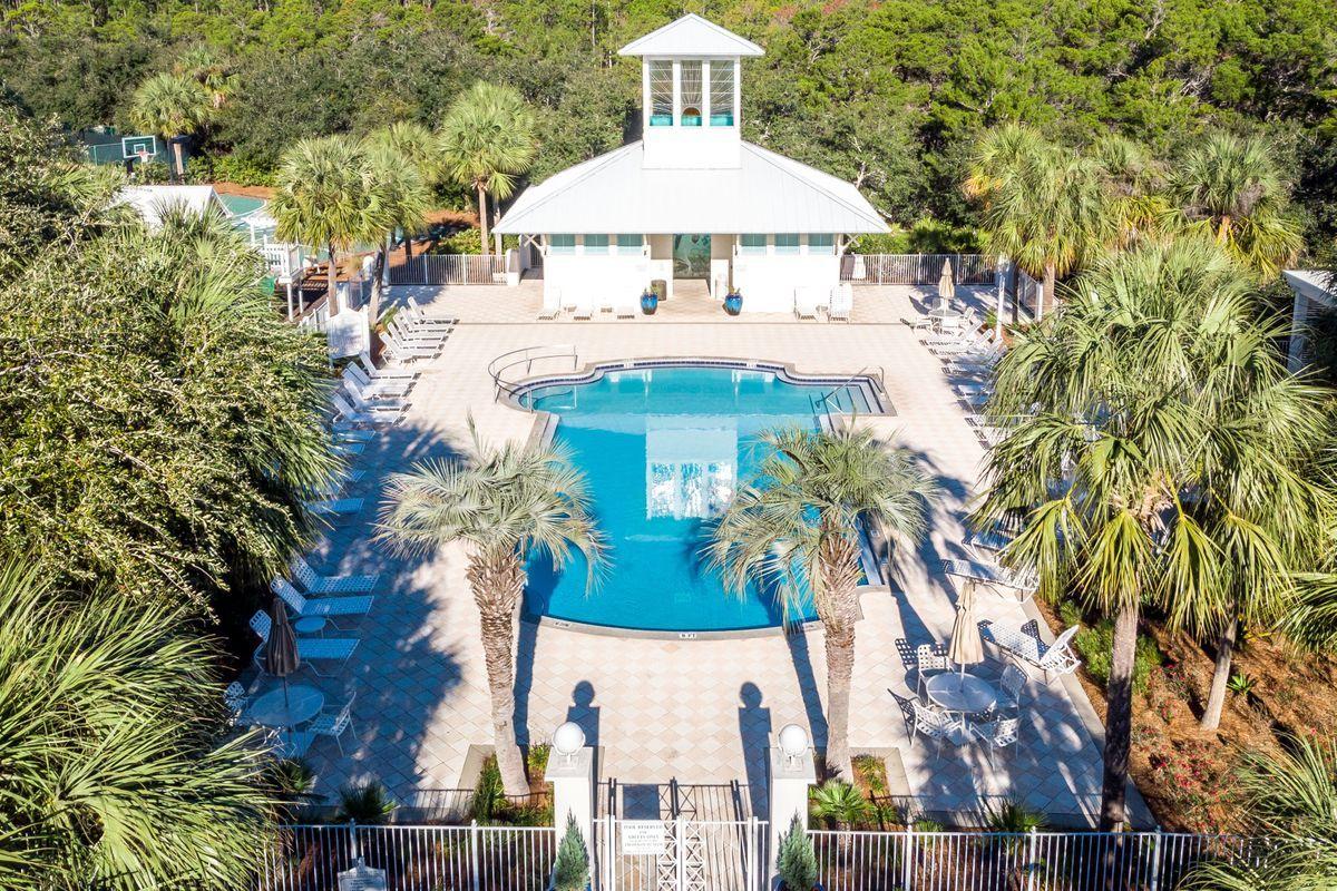 CARILLON BEACH - Residential