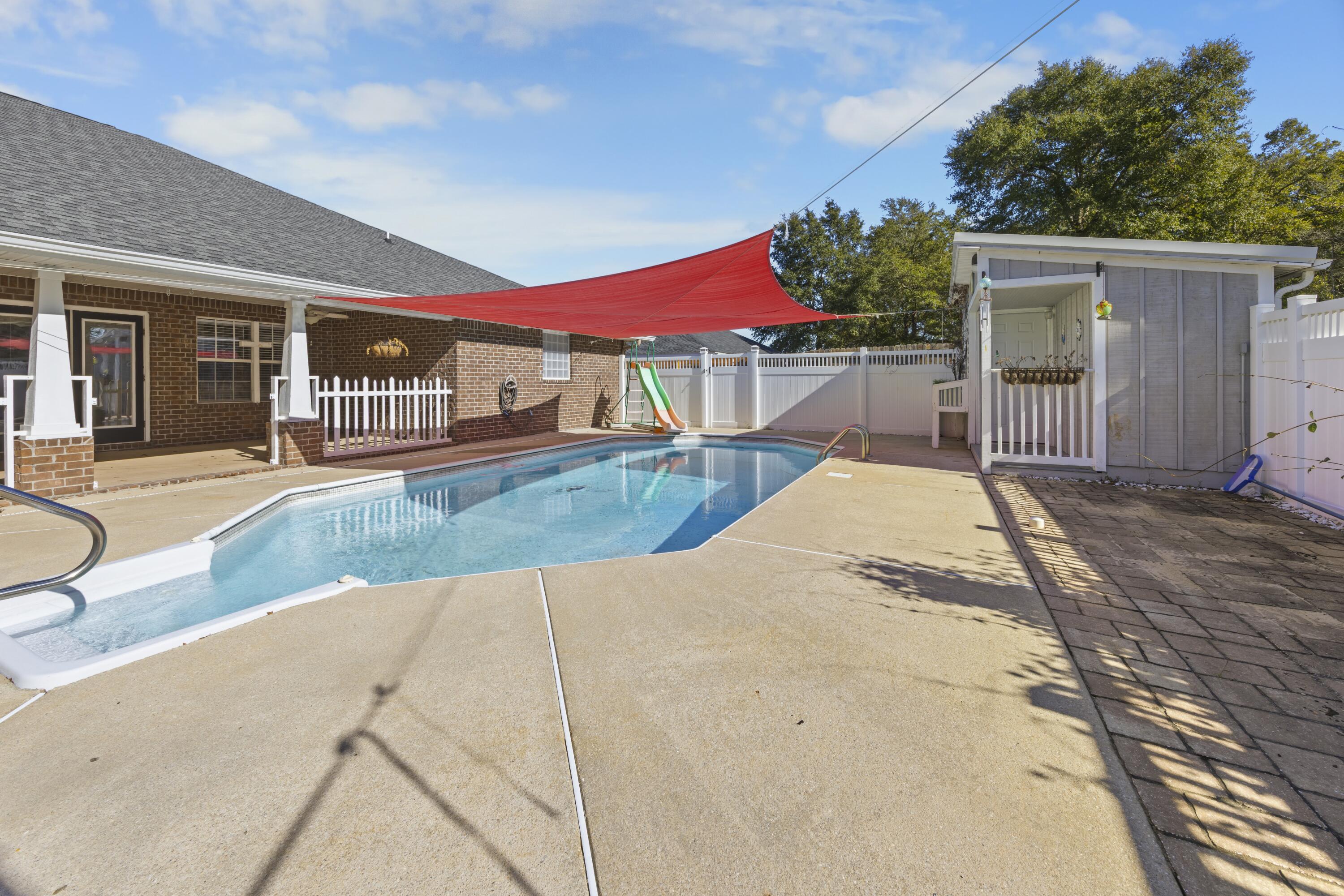 SILVER CREEK ESTATES - Residential