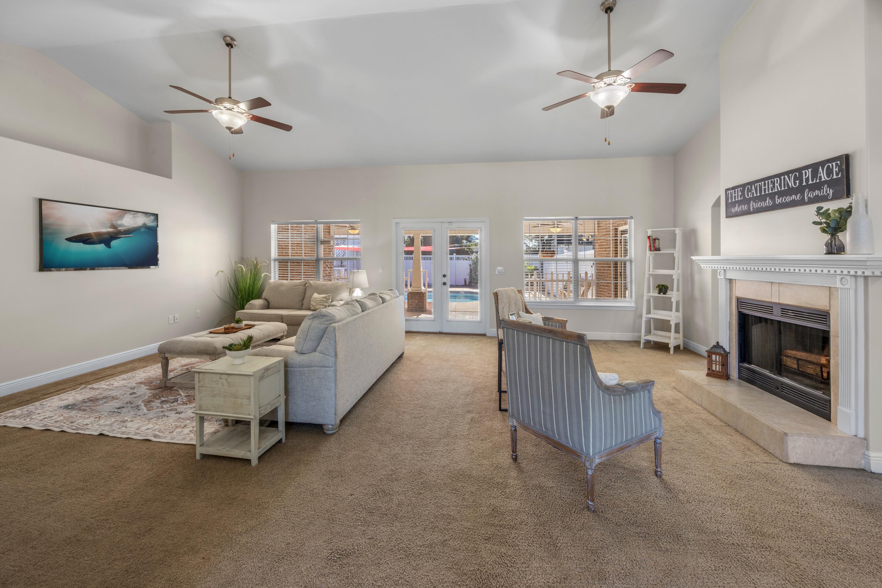 SILVER CREEK ESTATES - Residential