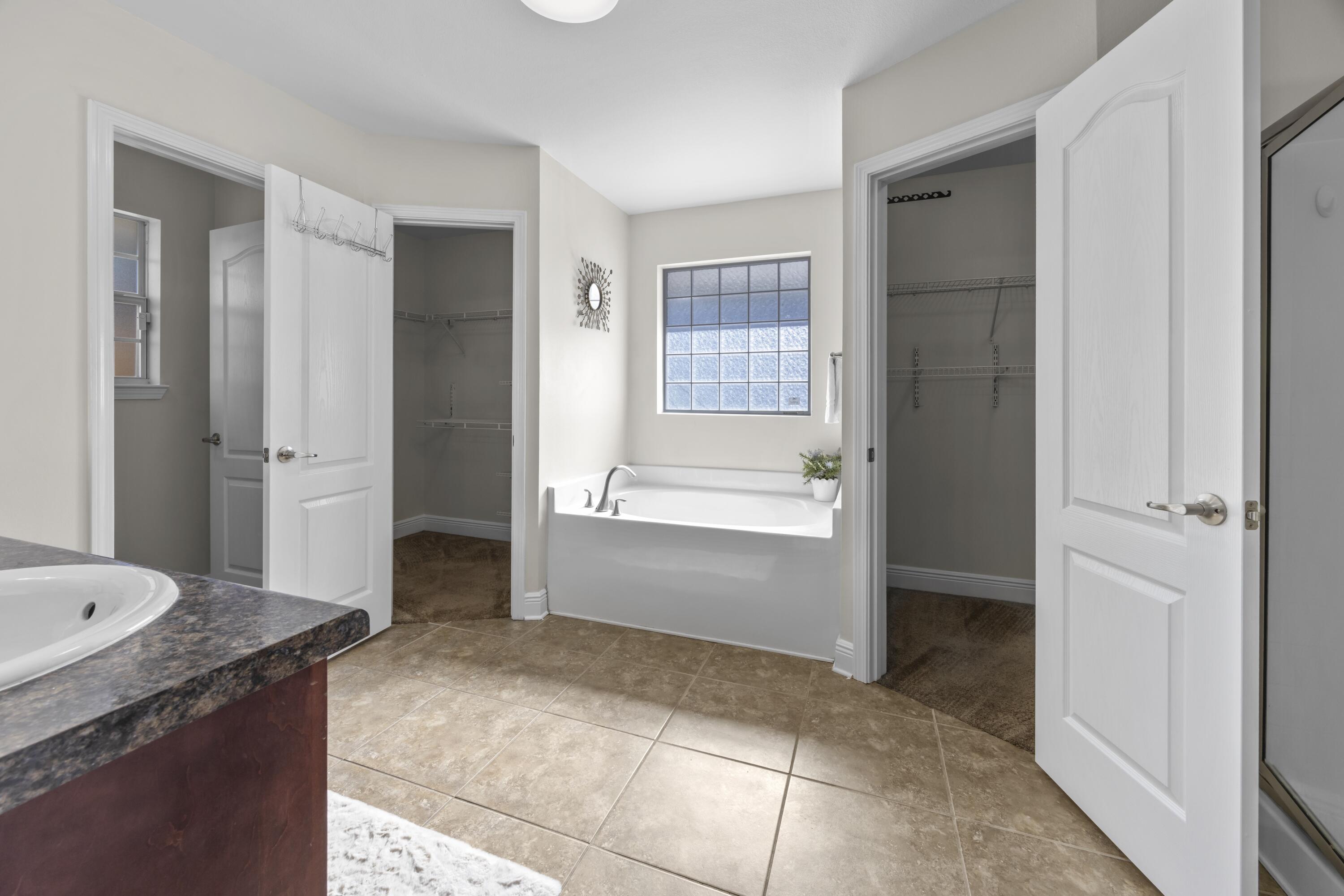 SILVER CREEK ESTATES - Residential