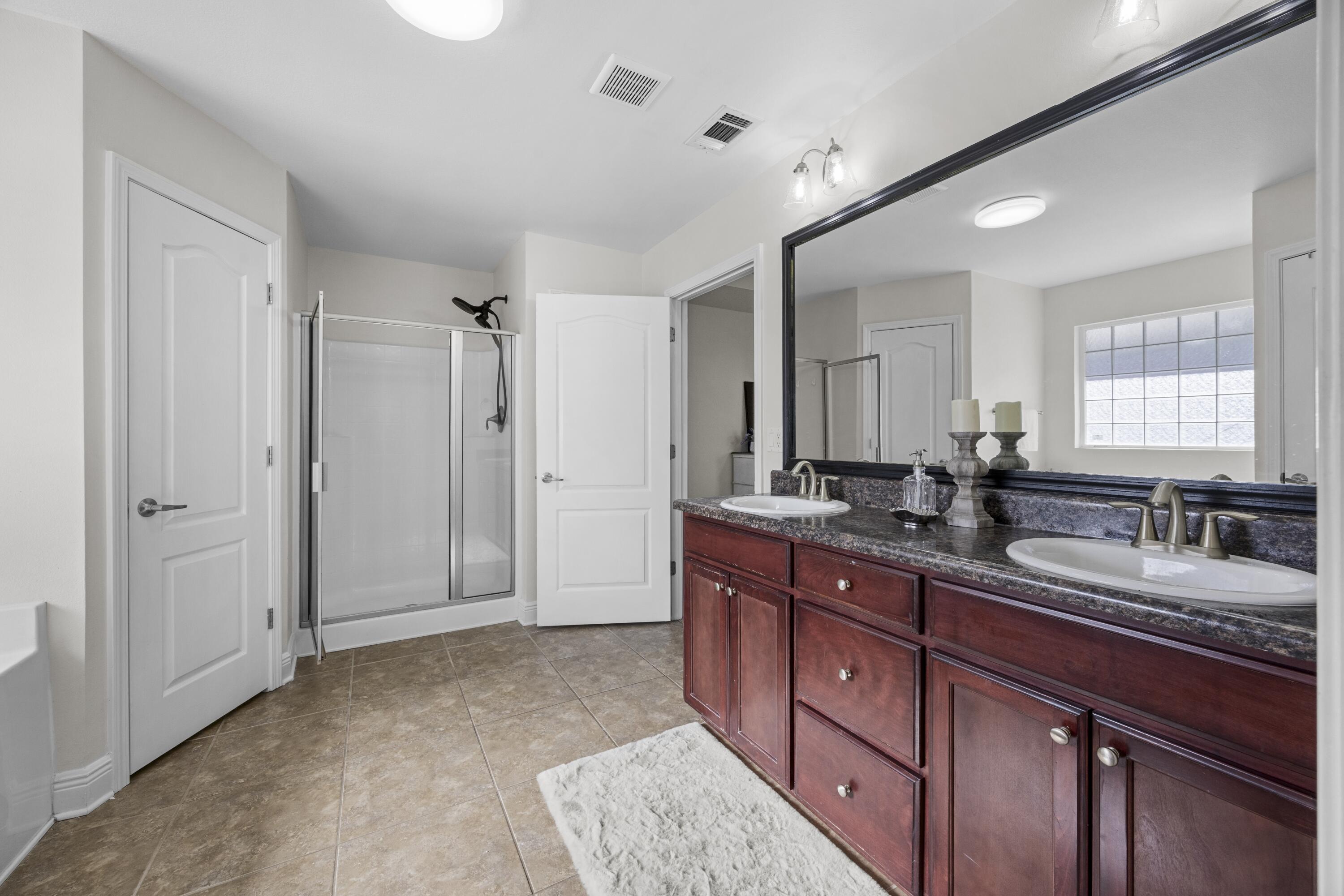 SILVER CREEK ESTATES - Residential