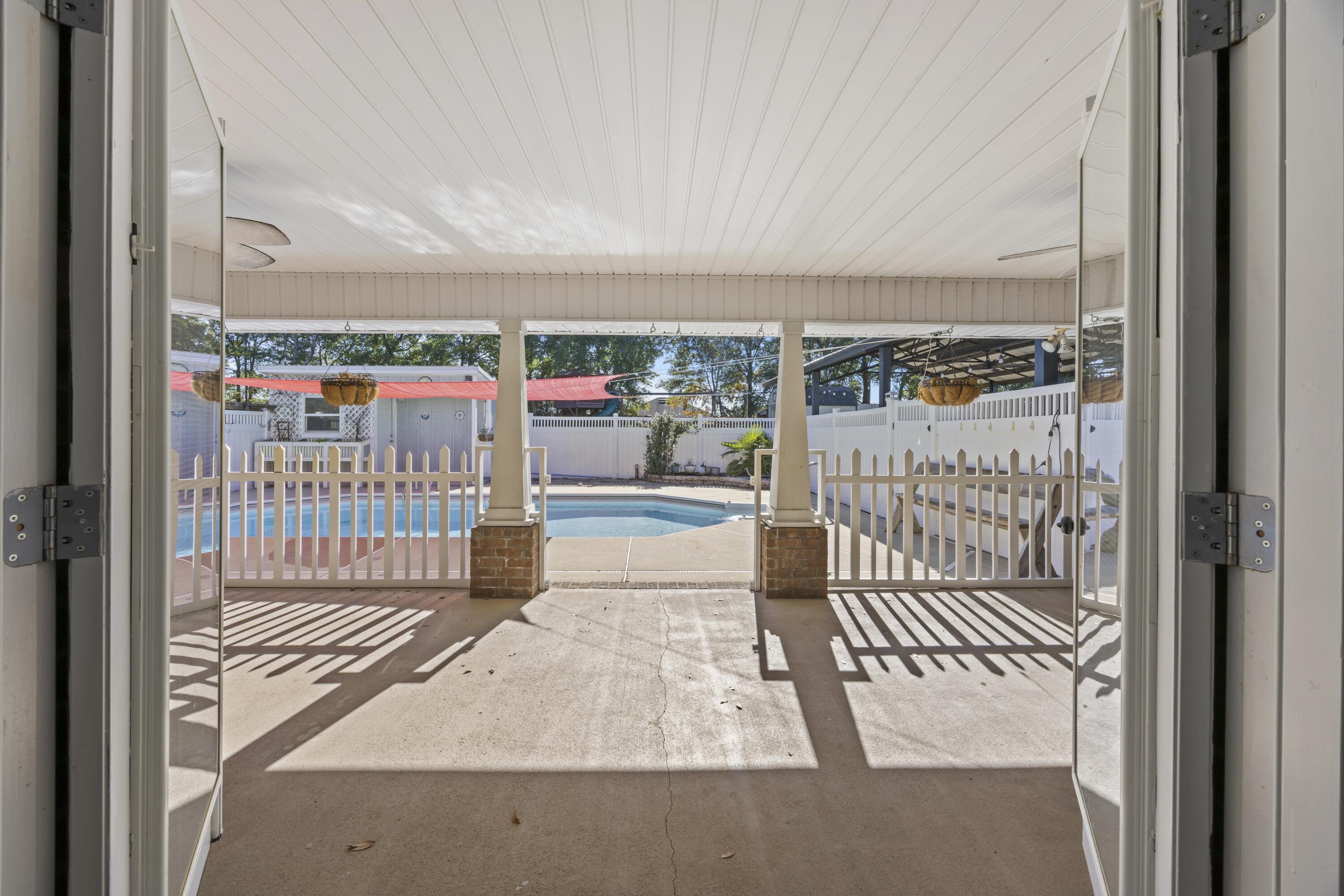 SILVER CREEK ESTATES - Residential