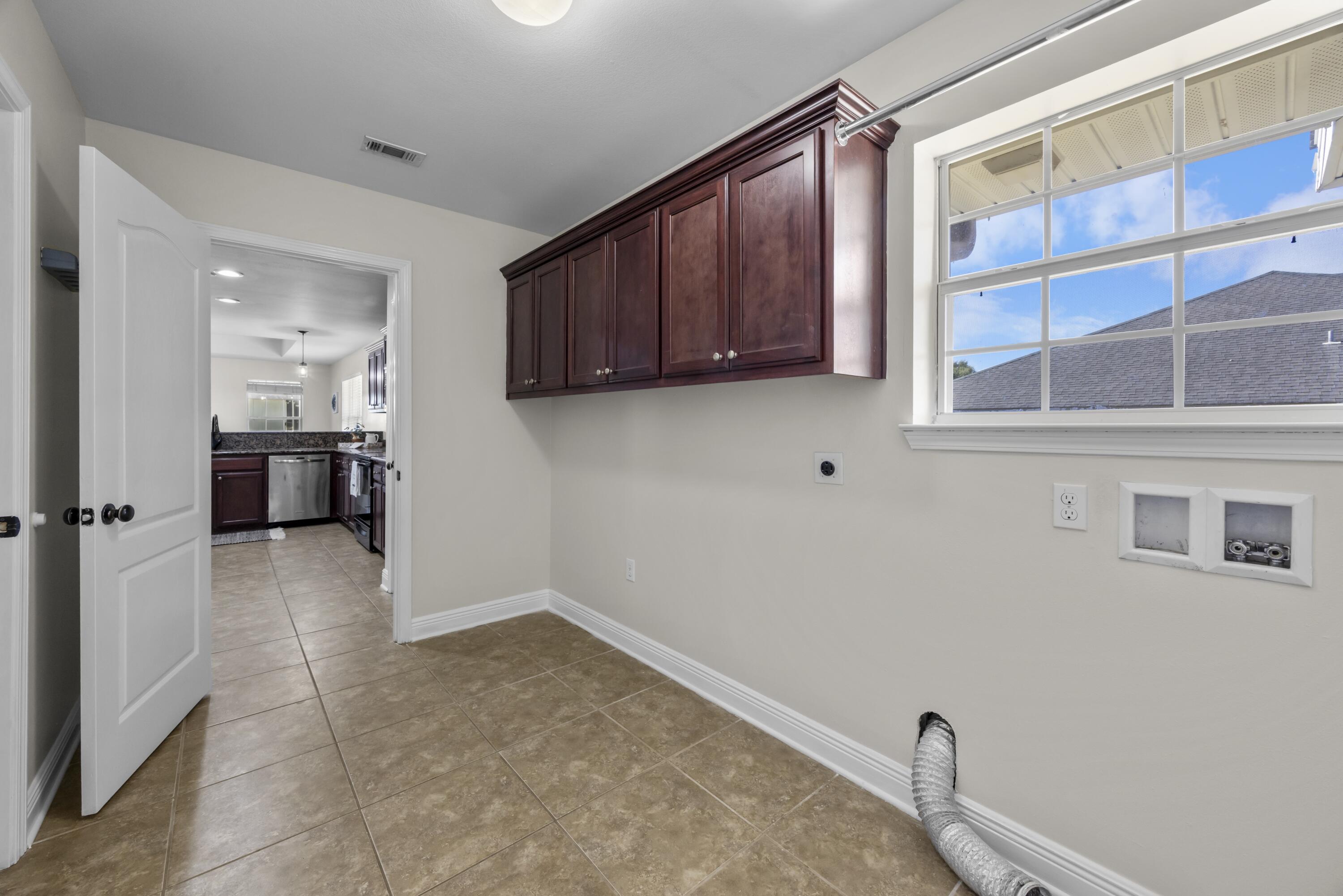 SILVER CREEK ESTATES - Residential