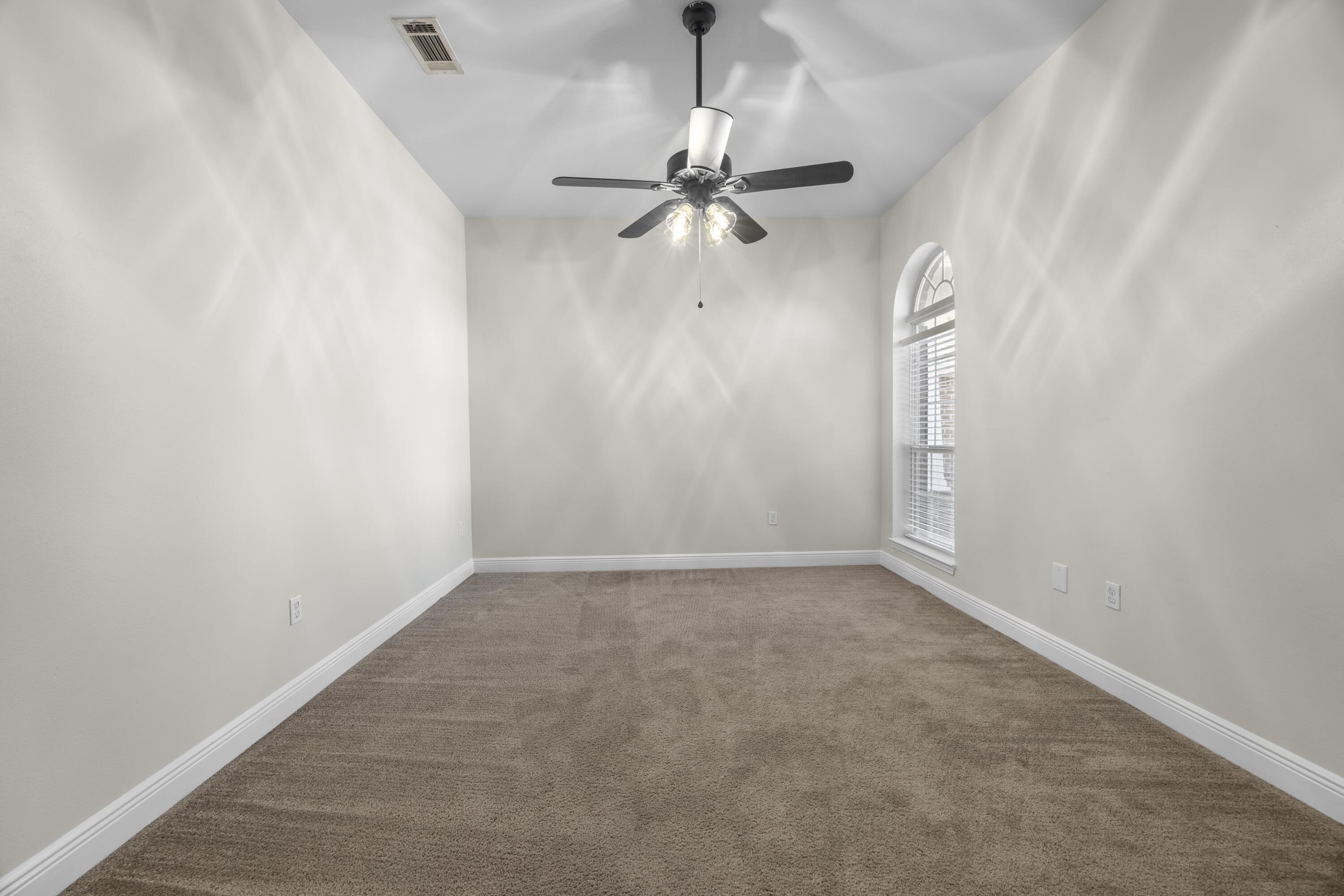 SILVER CREEK ESTATES - Residential