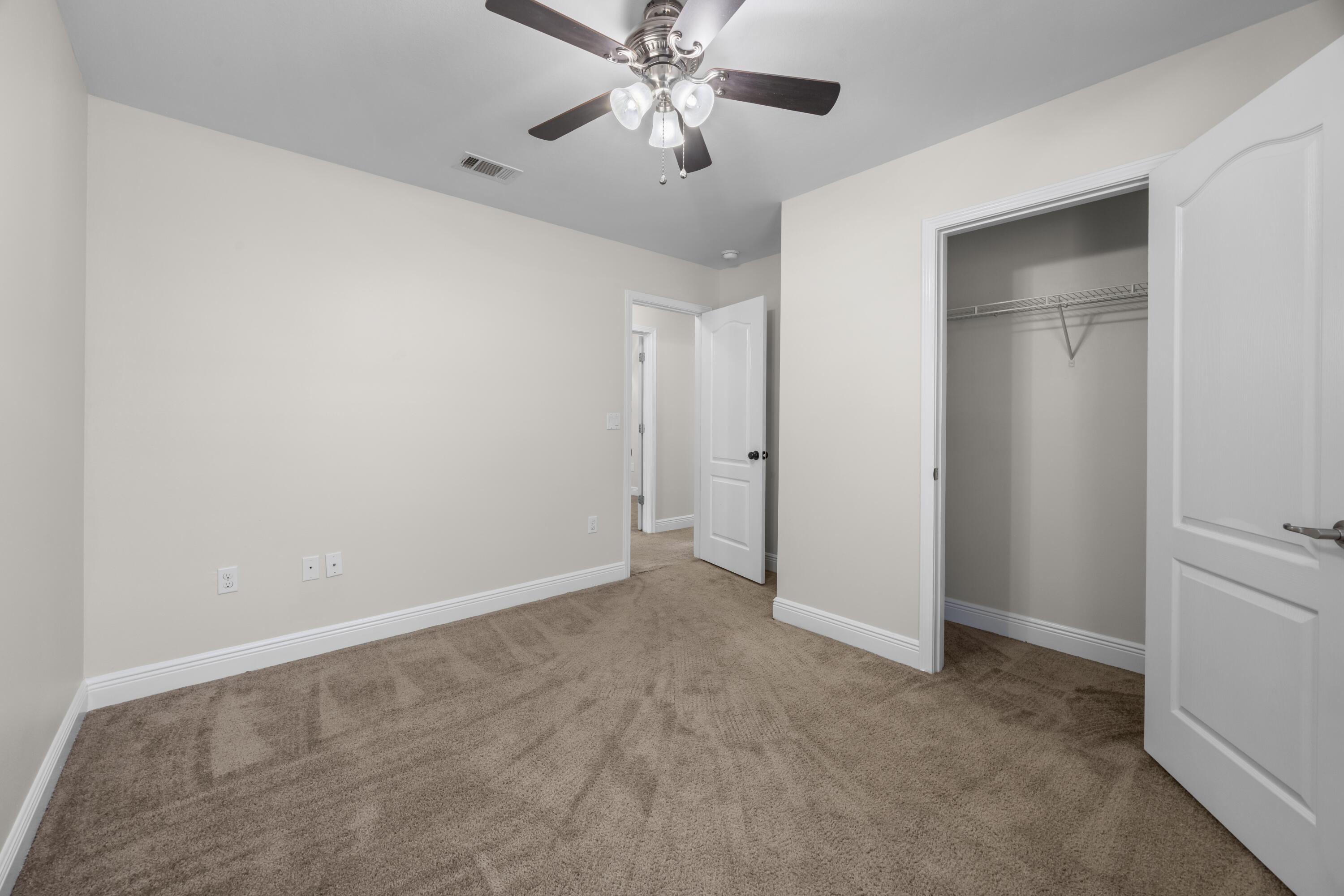 SILVER CREEK ESTATES - Residential