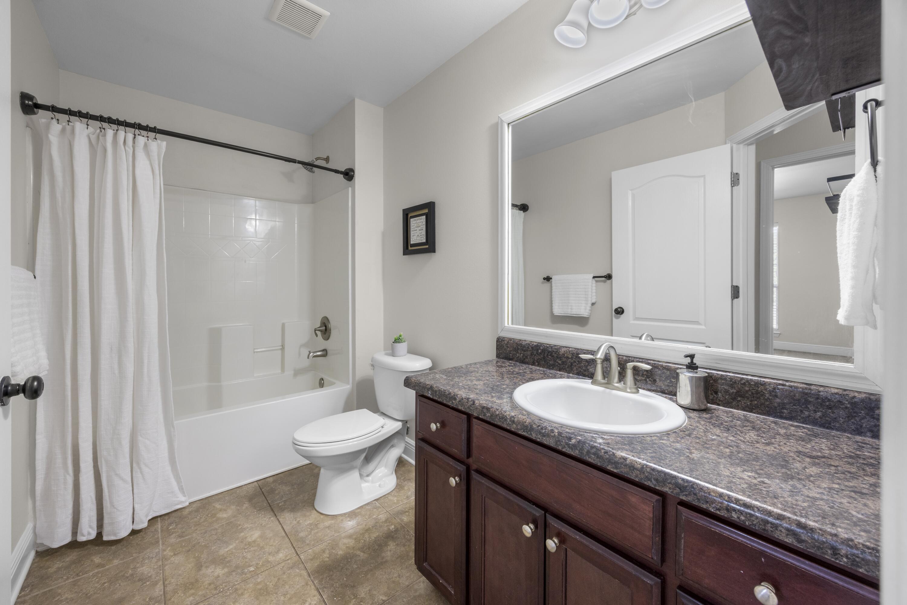 SILVER CREEK ESTATES - Residential