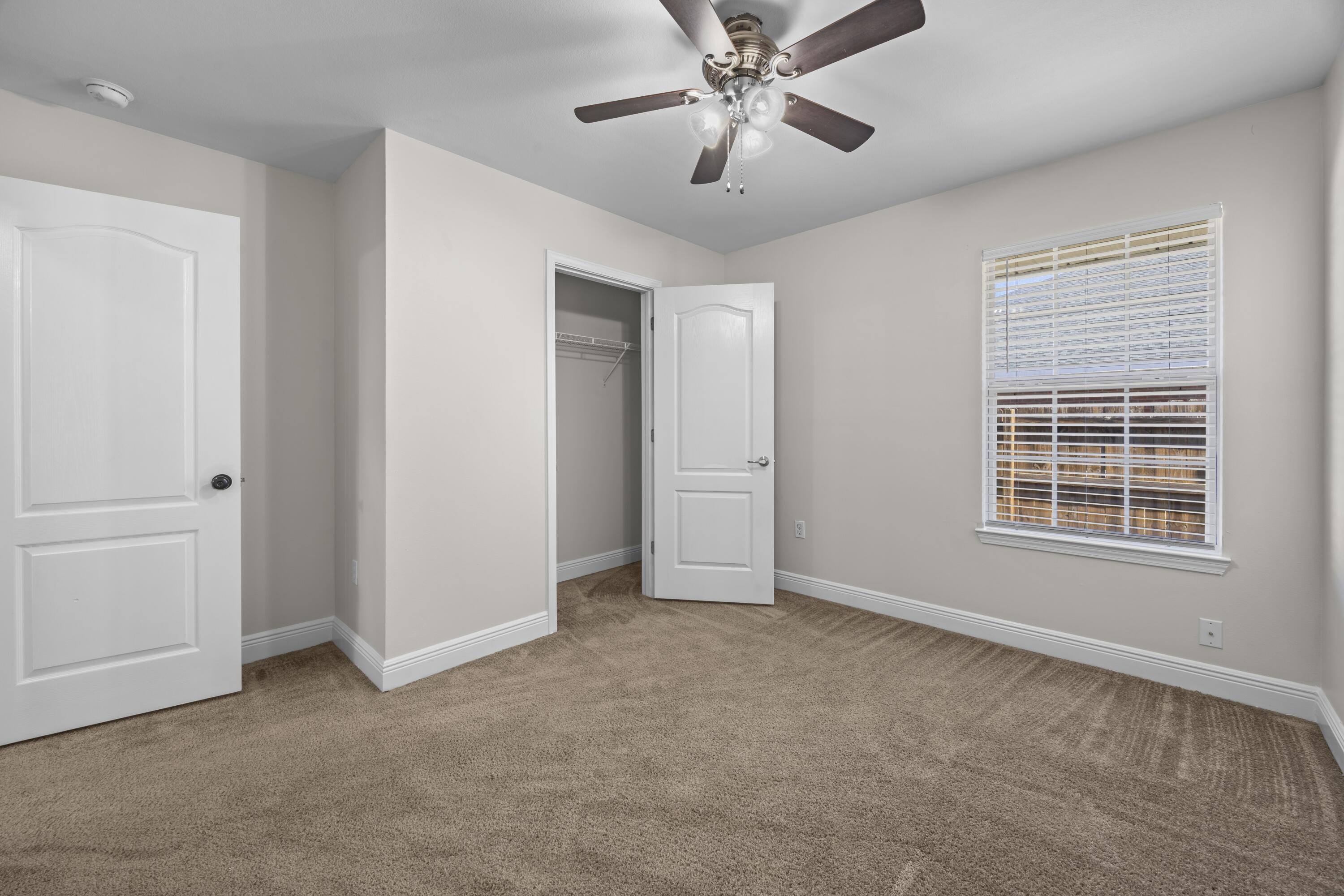 SILVER CREEK ESTATES - Residential