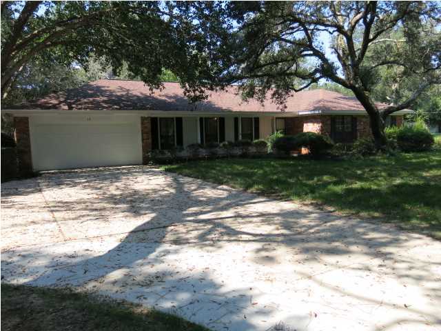 5BR/2BA Brick, 1 Level Home, 2,367 SF. Located in the popular Kenwood/Golf Course Sub-Area of Fort Walton Beach. Large 0.76 Acre. Don't worry about lawn maintenance because lawn service is included in the rent. All Rooms have a view of the large yard. Utilities have been up graded with newer Gas HVAC & Gas Hot Water Heater. Large 2 Car Garage. There is a Formal Dining Room, Living Room & a Family Room. House has a newer Roof, Rear Patio & a Covered Front Porch. House is near many amenities. Walking distance to the 2 Golf Courses, Tennis Courts, Kids Outdoor Gym & Elementary School. Fire Station is just around the corner! Nearby facilities include Large Medical Centers, YMCA, Fairgrounds, New County Judicial Center, New VA Outpatient Clinic, Eglin AFB Main Gate, Nursing