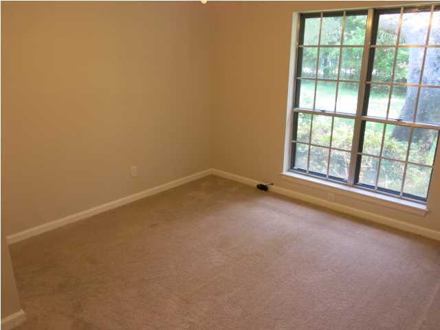 METES & BOUNDS - Residential Lease