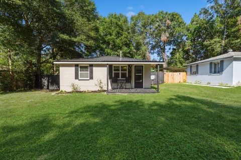 A home in Crestview