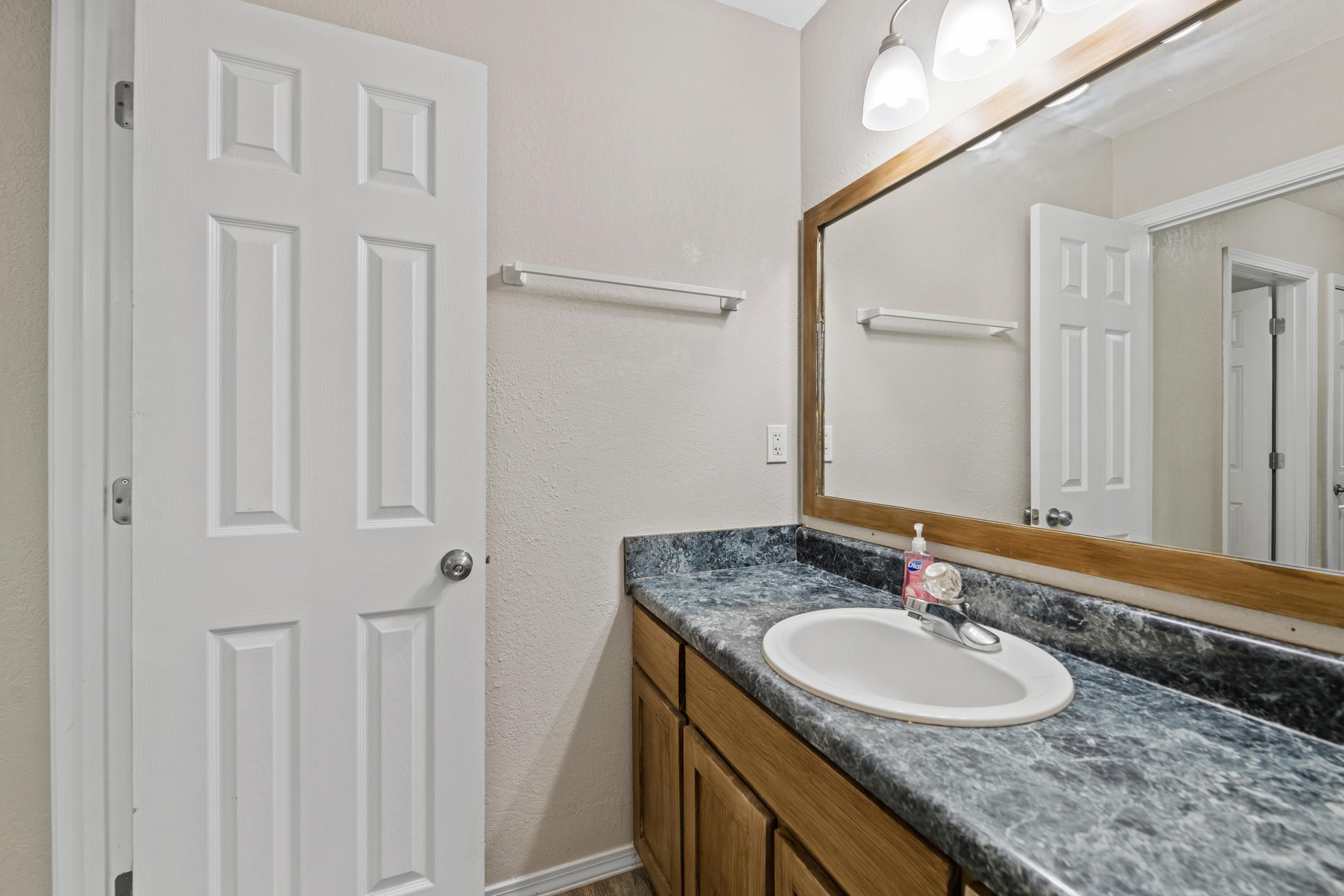 HELMS & ALLEN S/D - Residential