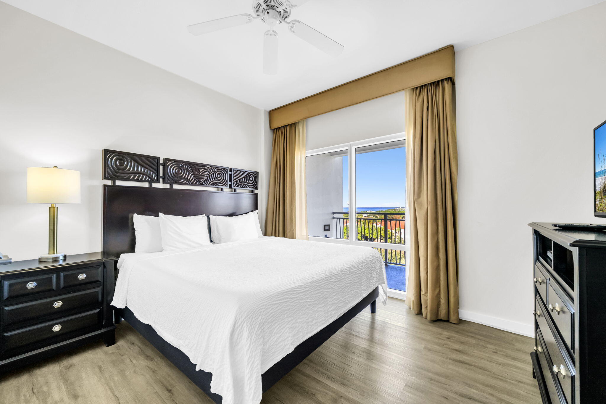 LUAU I - Residential