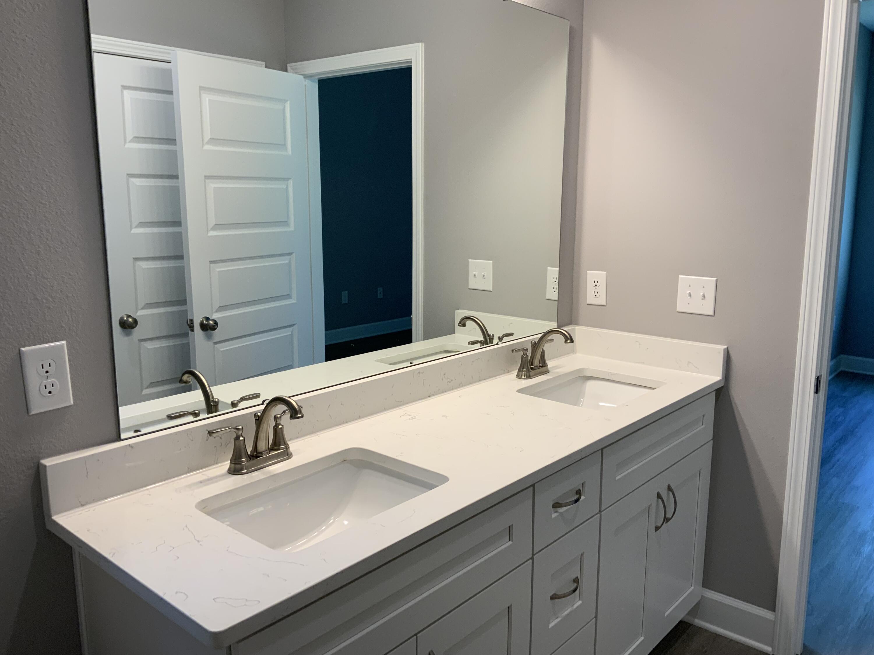 GRANDVIEW HEIGHTS - Residential