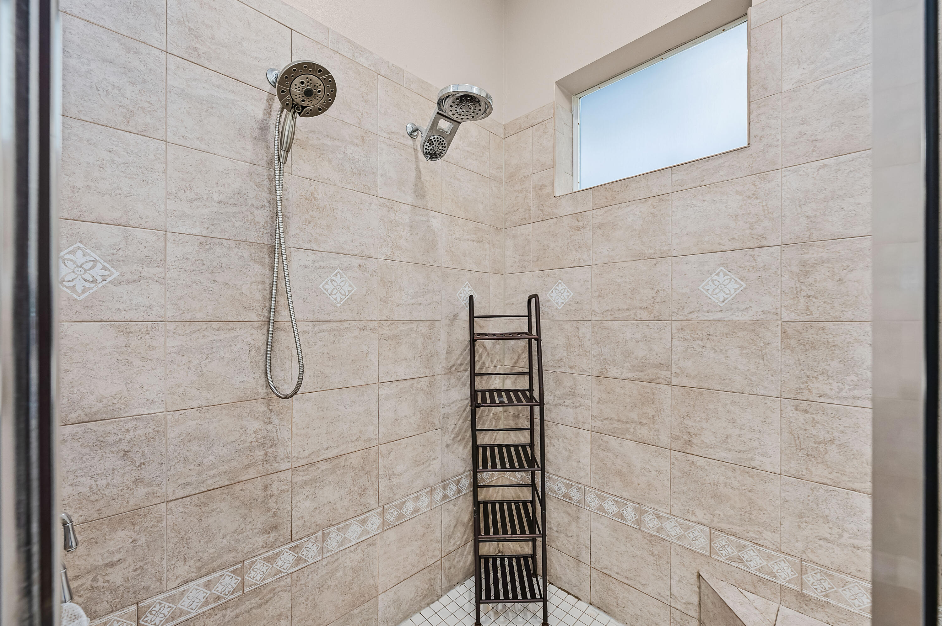 SOUNDSIDE - Residential