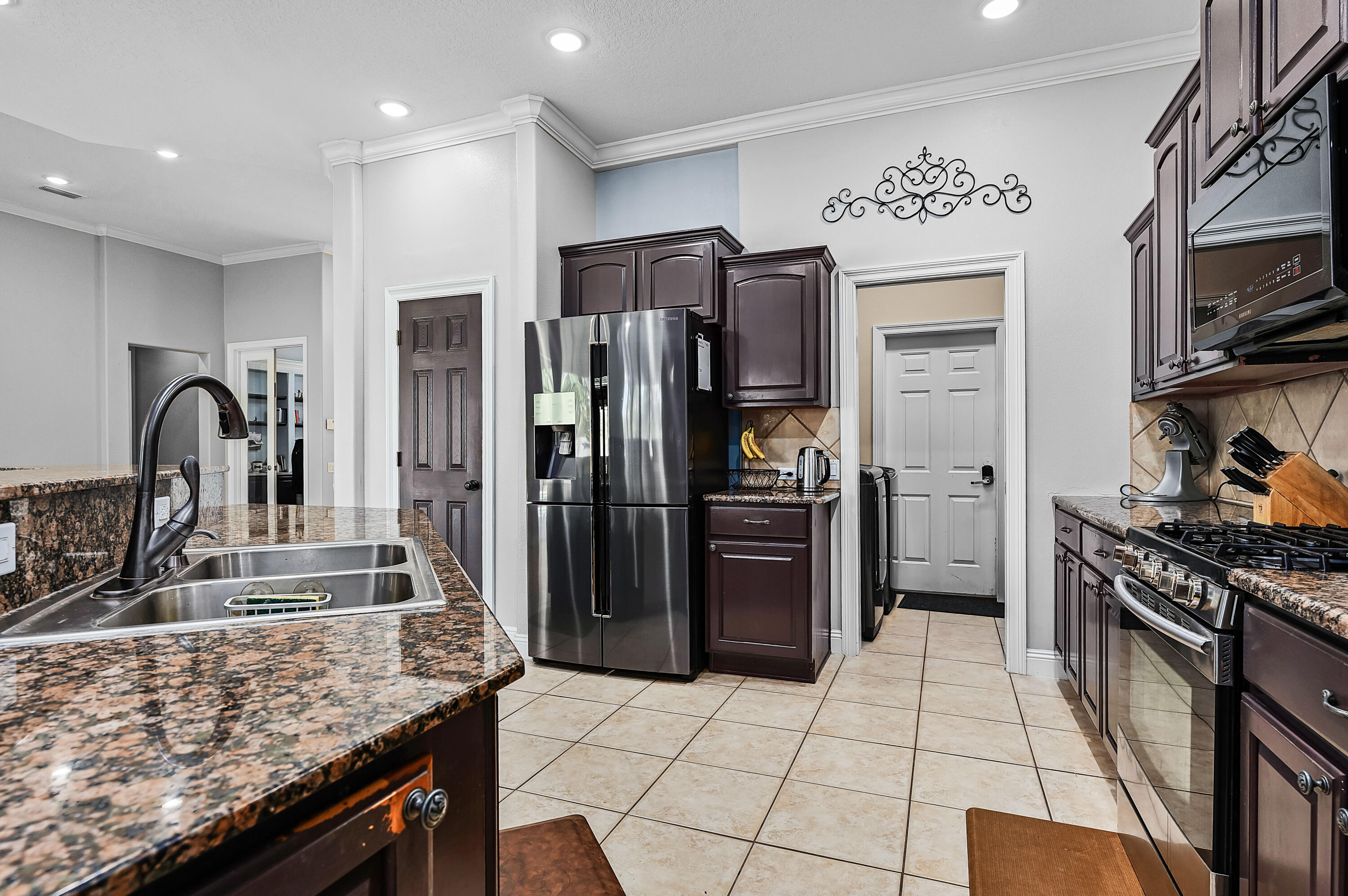 SOUNDSIDE - Residential