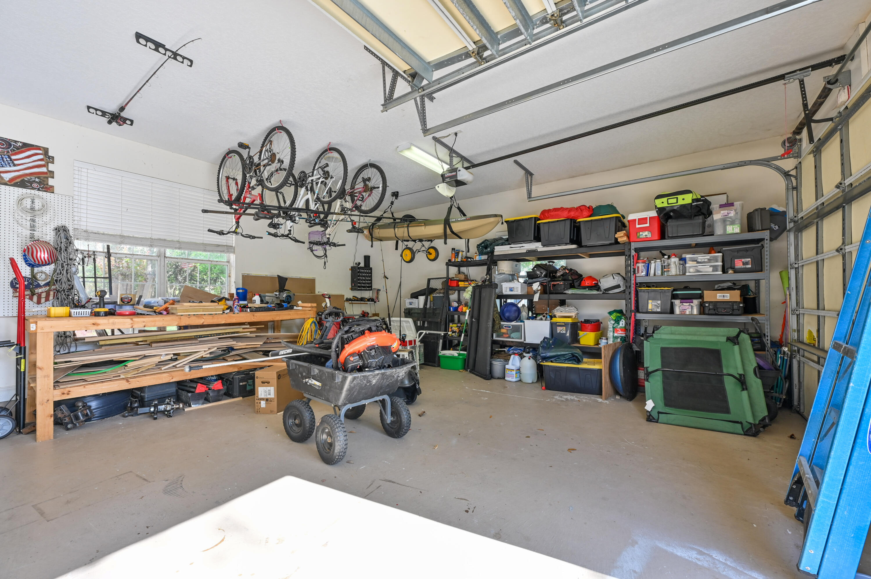 SOUNDSIDE - Residential