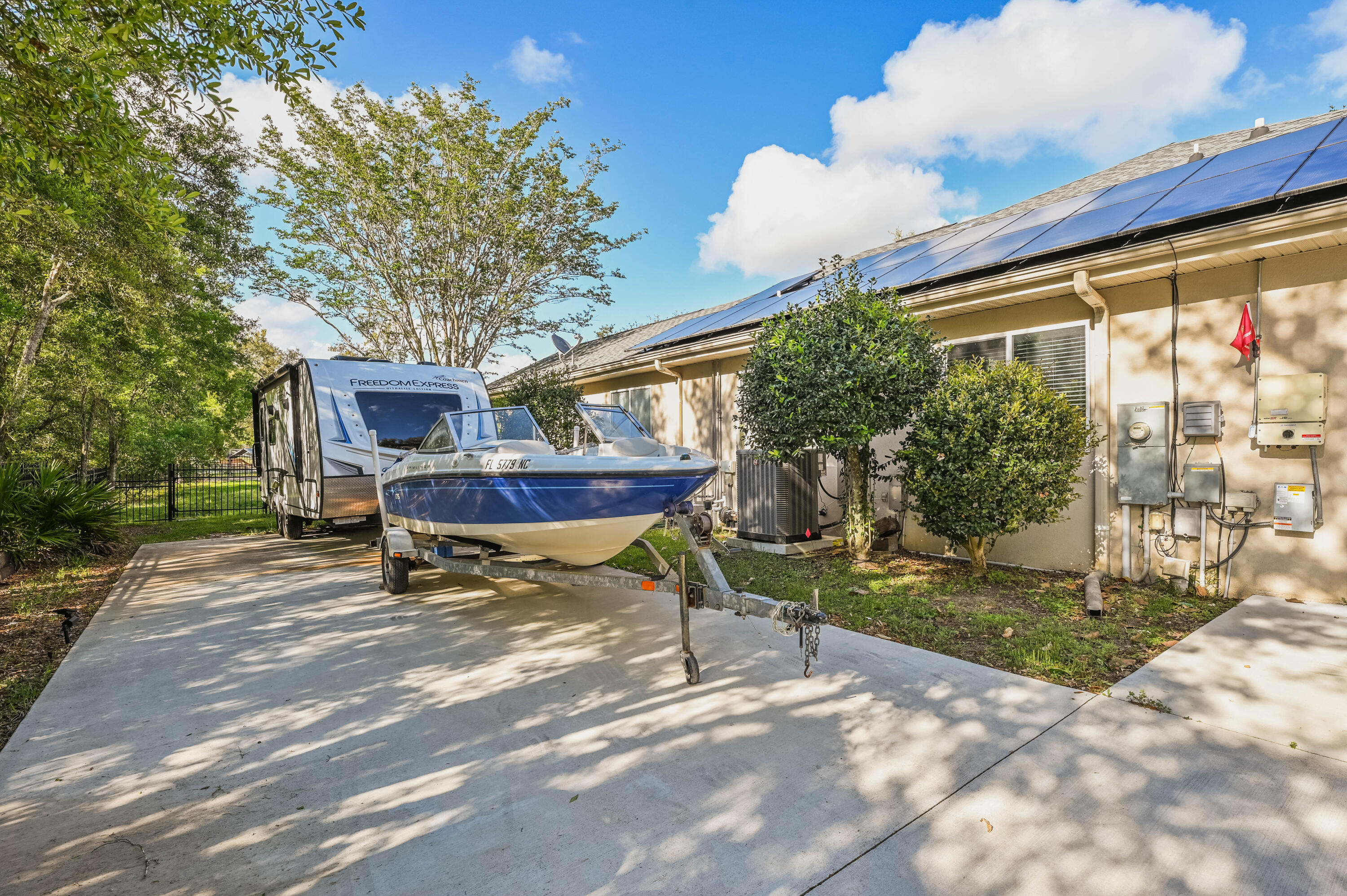 SOUNDSIDE - Residential