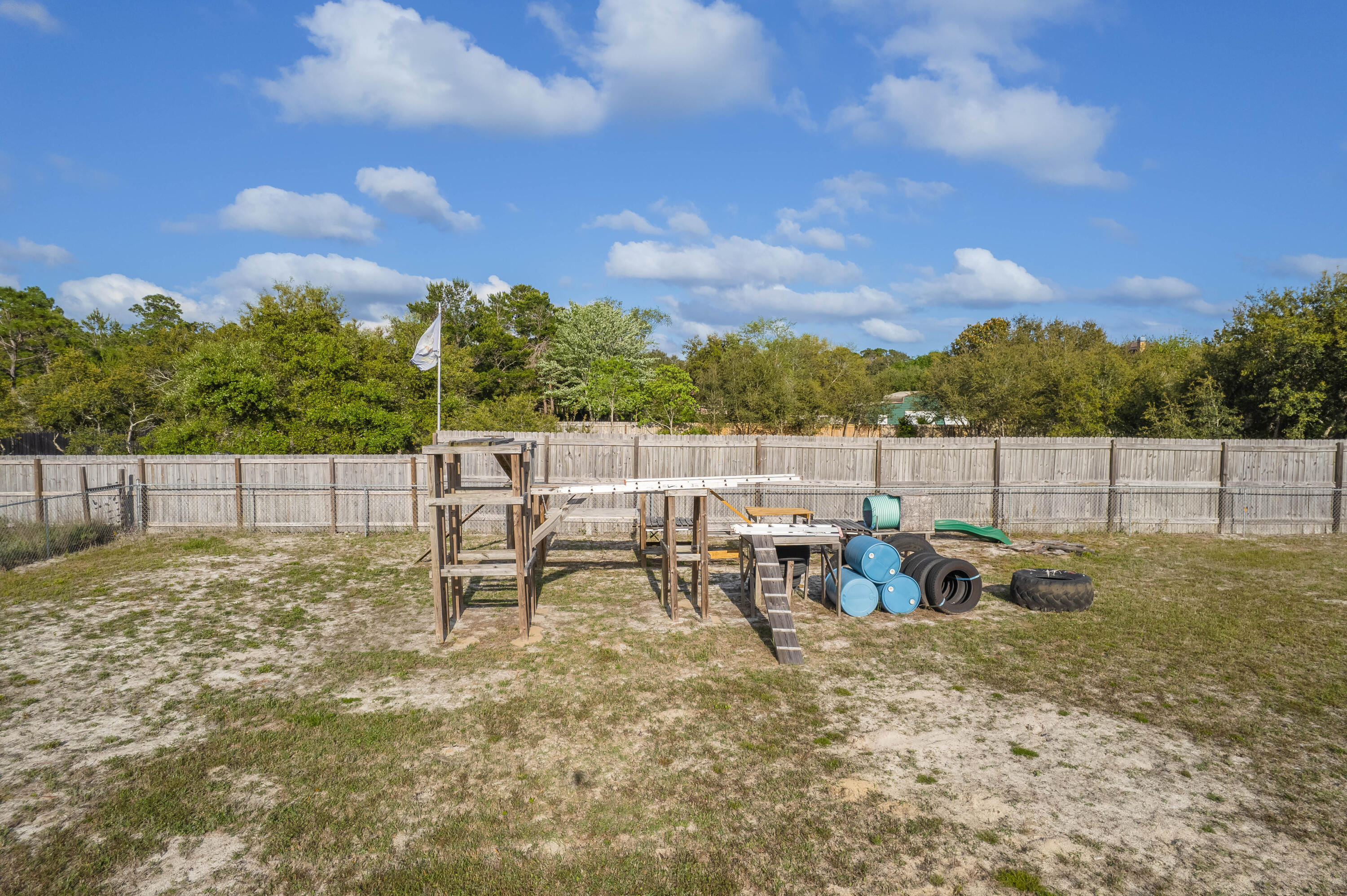 SOUNDSIDE - Residential