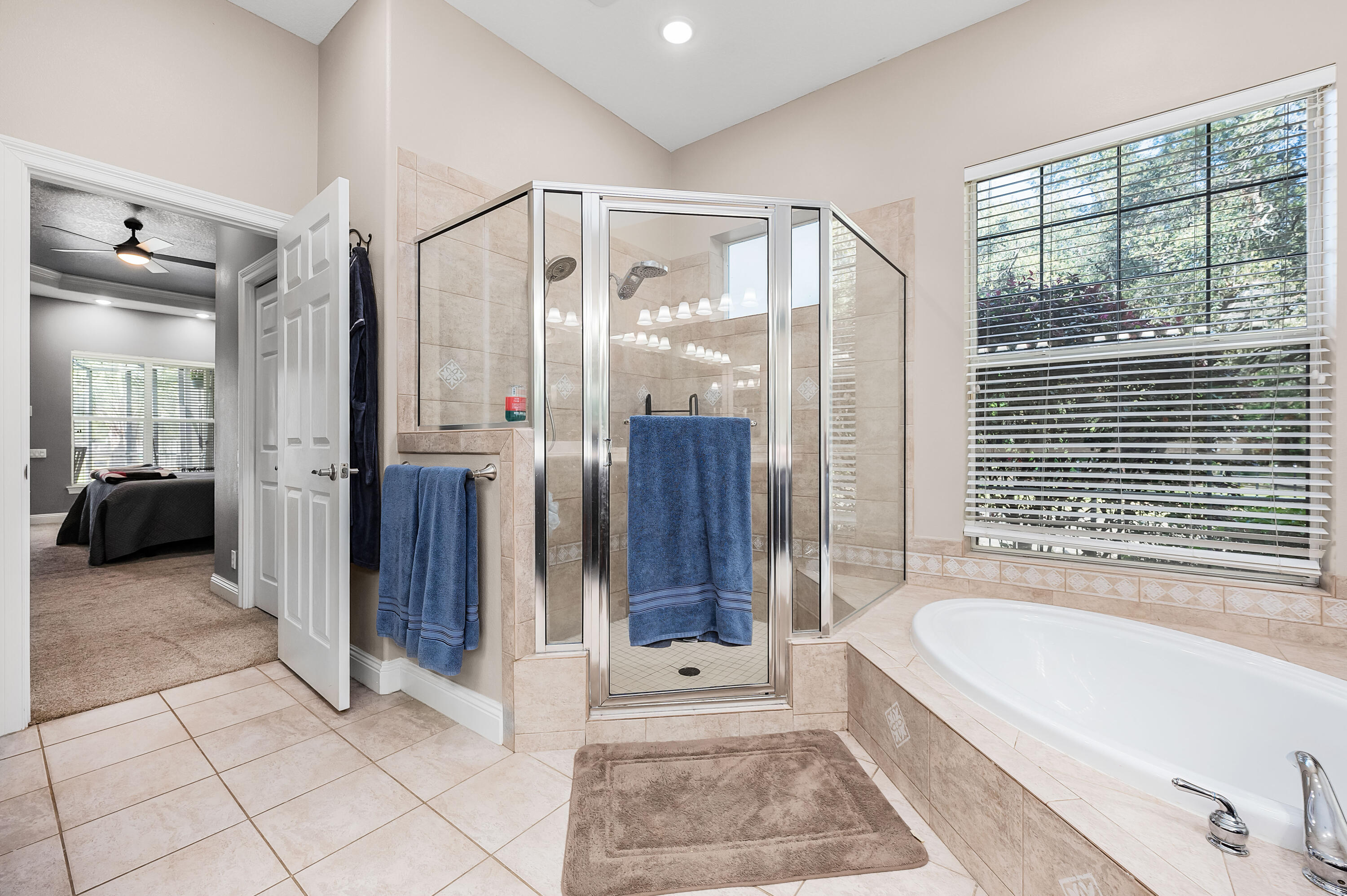 SOUNDSIDE - Residential