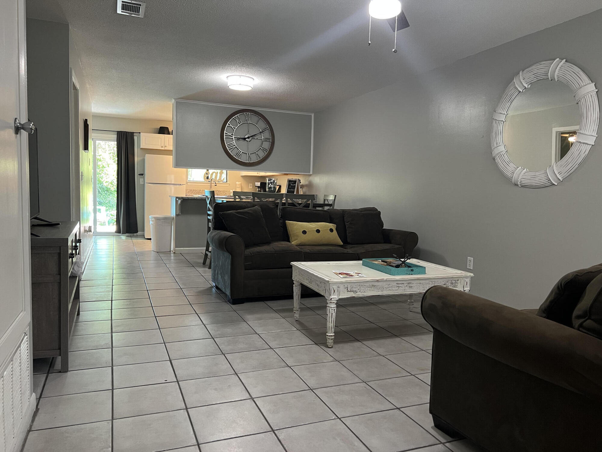 WINSTON MANOR T/H - Residential