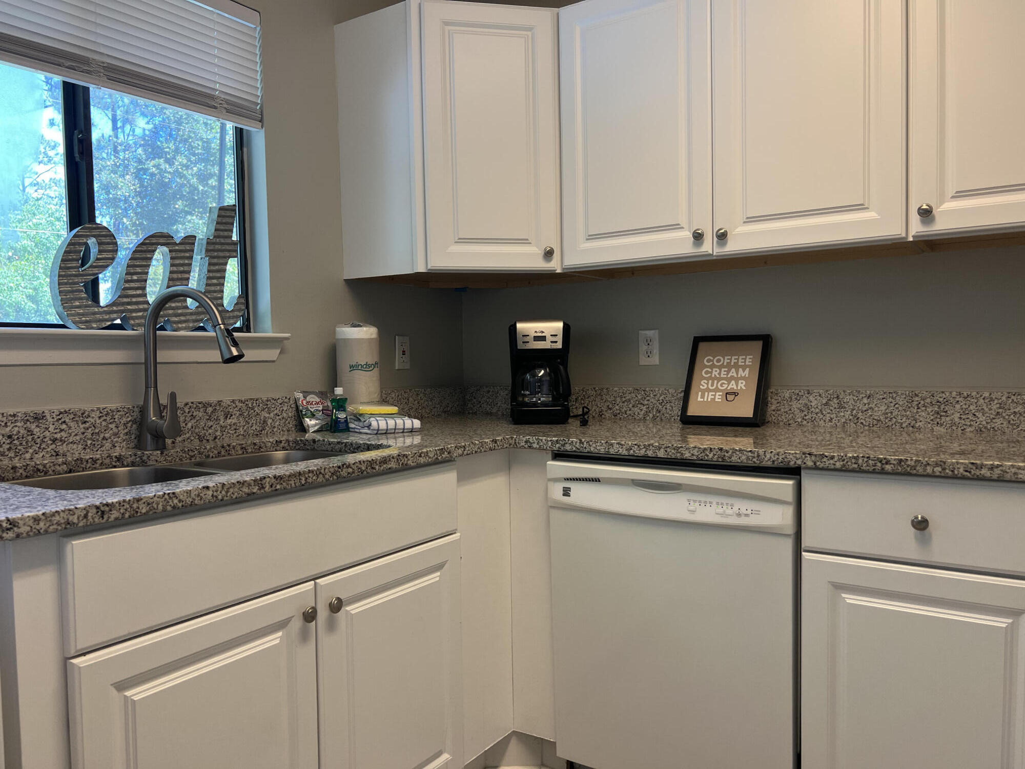 WINSTON MANOR T/H - Residential