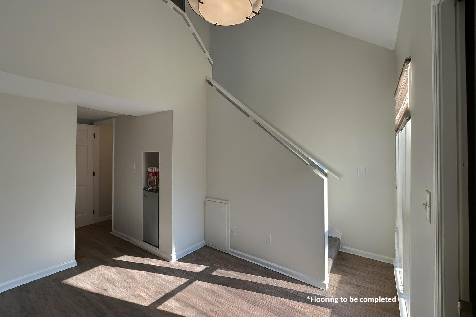 151 Mary Esther Blvd 304