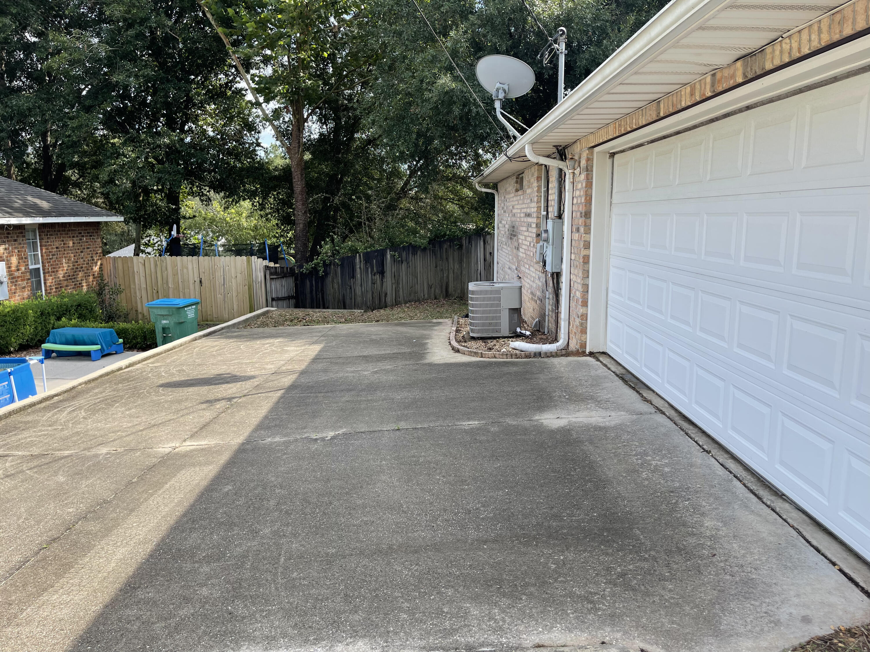 RIVERCHASE S/D PH 3 - Residential