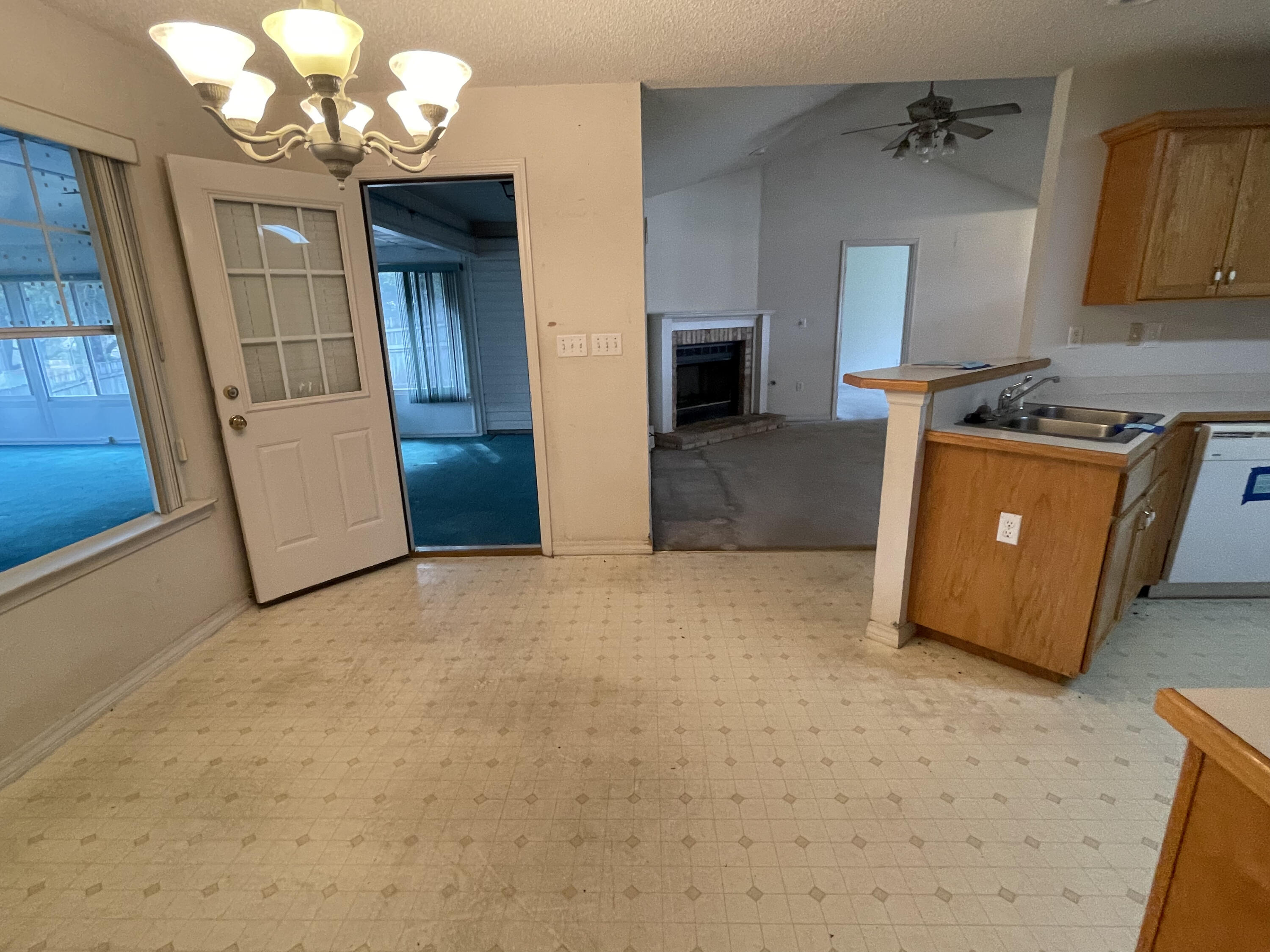 RIVERCHASE S/D PH 3 - Residential