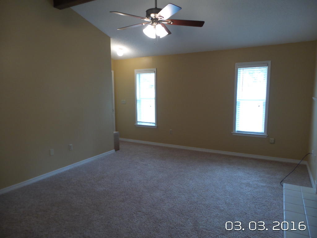 SHOAL CREEK MANOR 1ST ADDN - Residential Lease