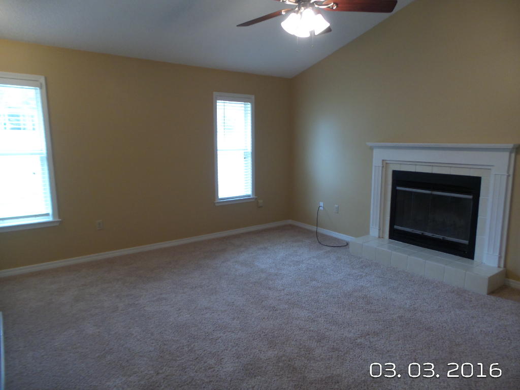 SHOAL CREEK MANOR 1ST ADDN - Residential Lease