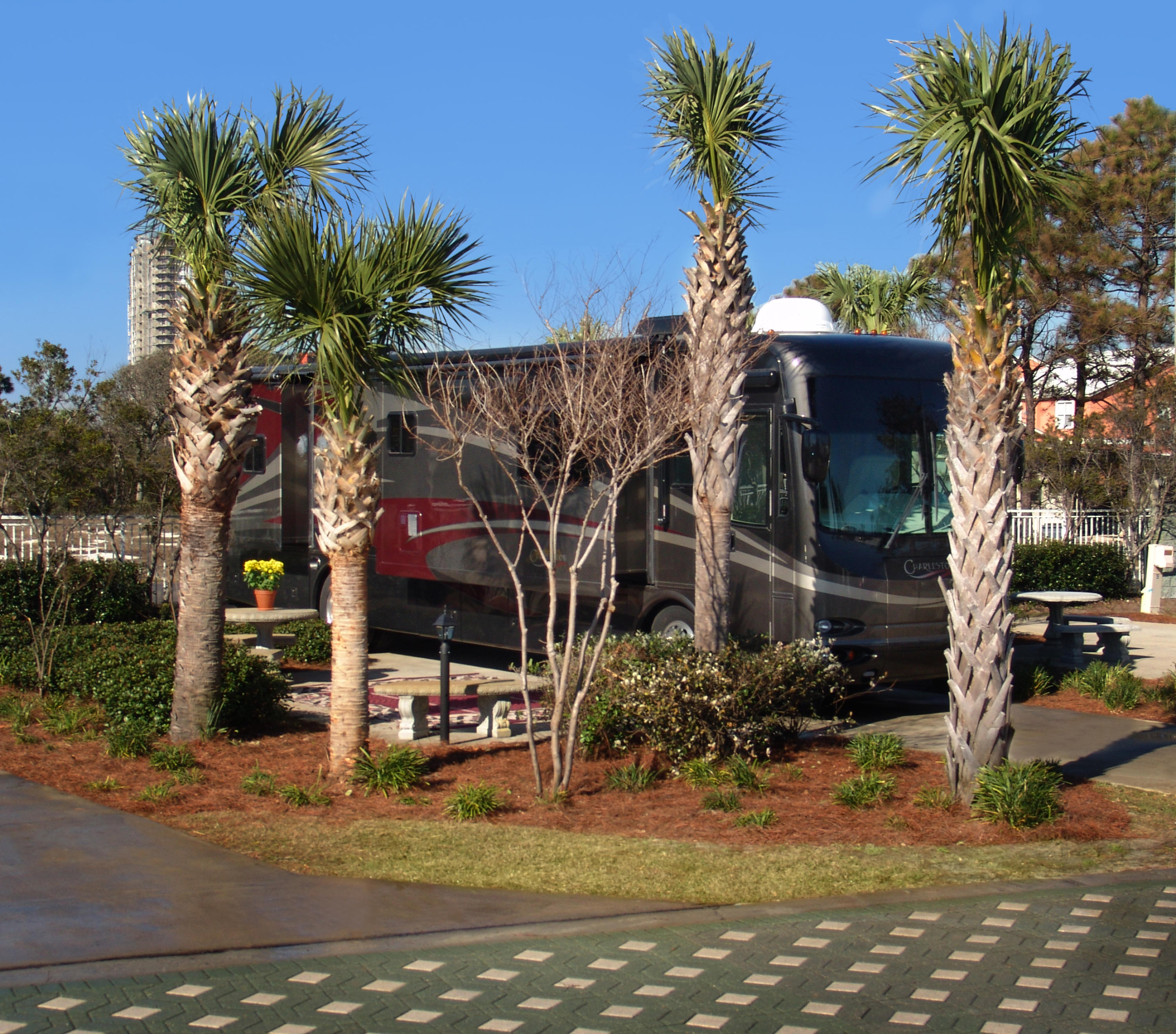 DESTIN RV BEACH RESORT - Land