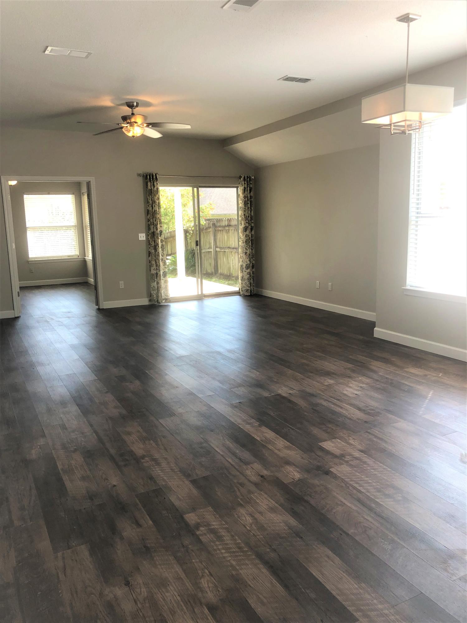 NORTHERN PINE TRACE - Residential