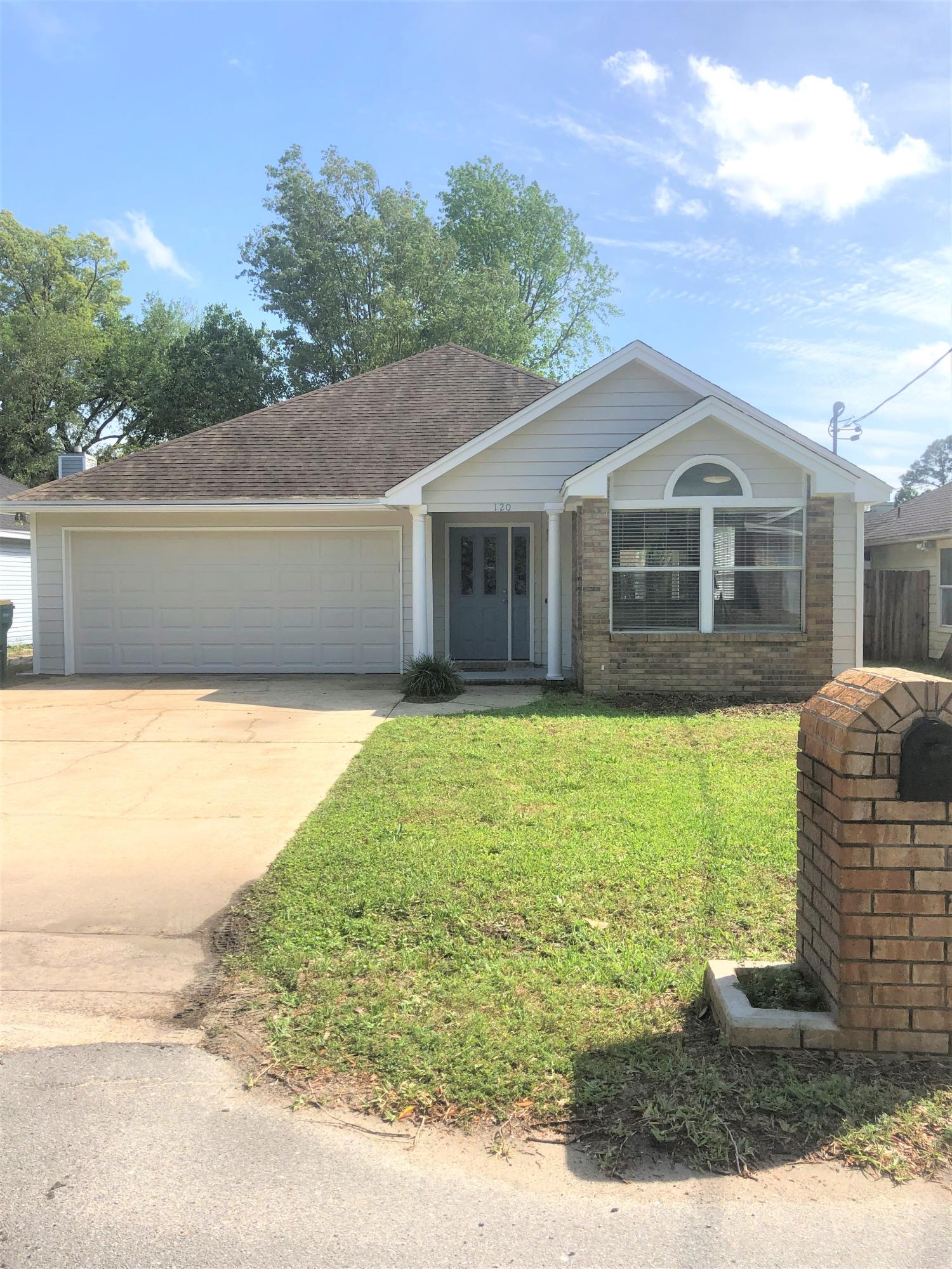 NORTHERN PINE TRACE - Residential