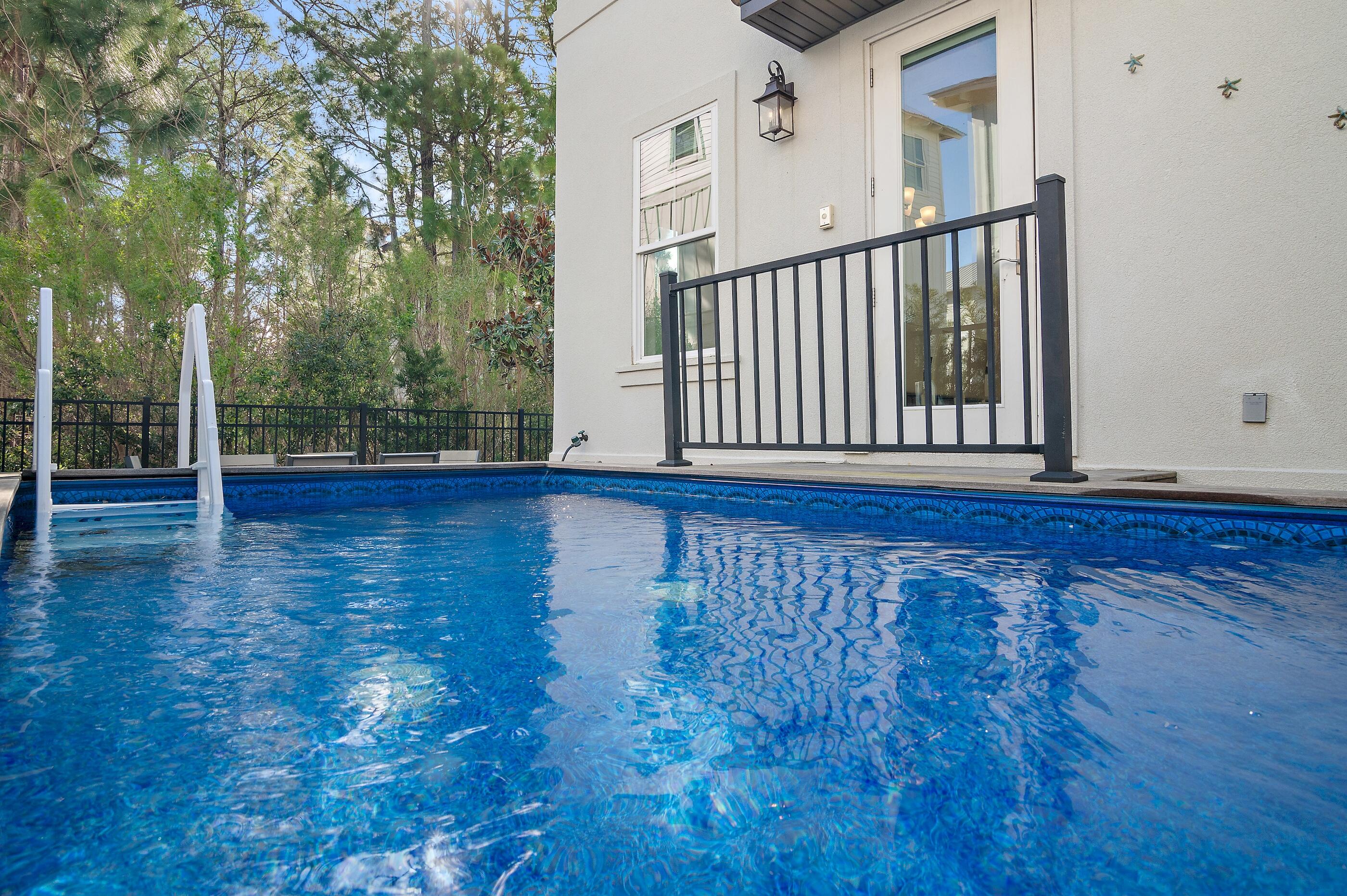 PALMEIRA VILLAS AT SEAGROVE BEACH - Residential
